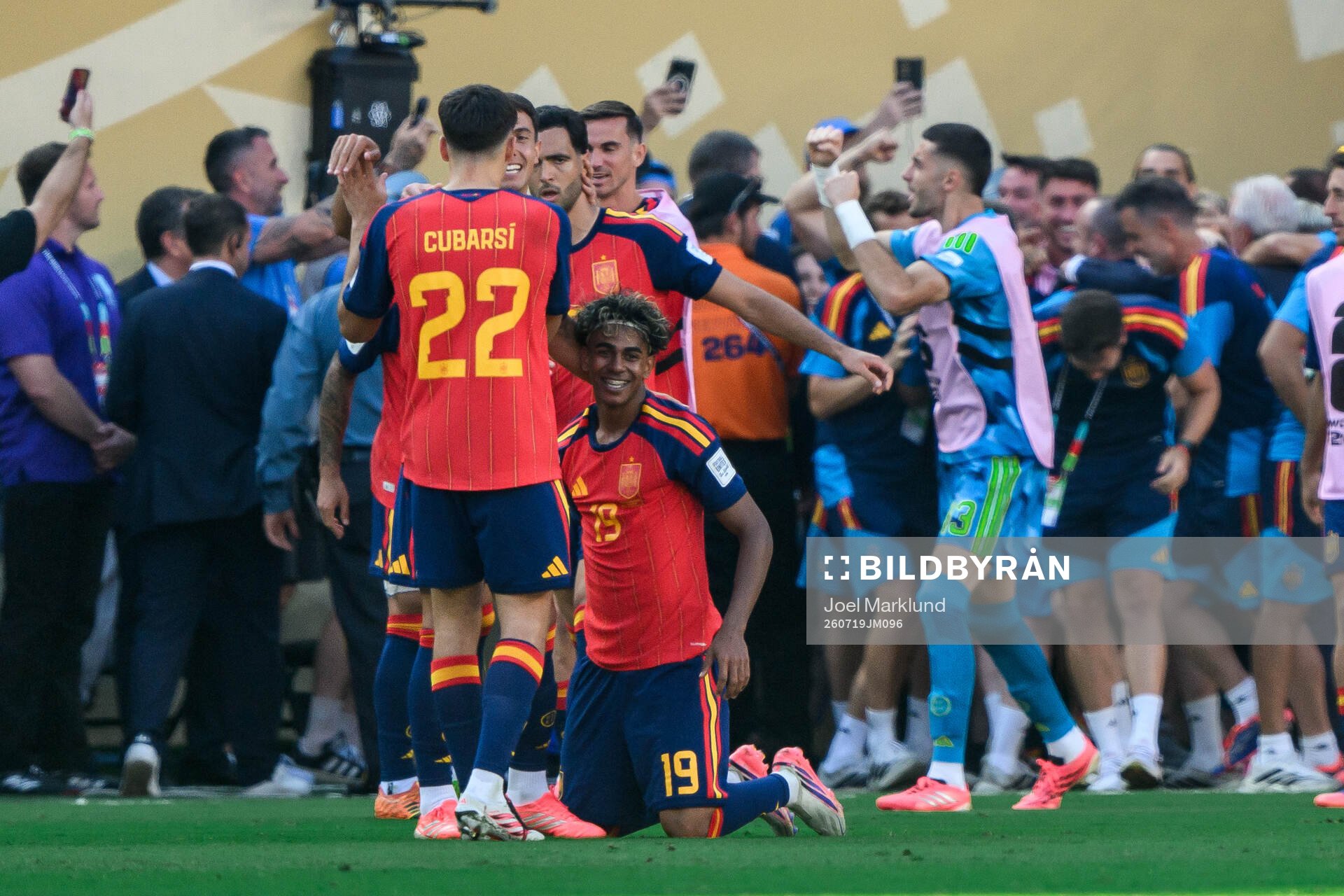 Lamine Yamal of Spain celebrates