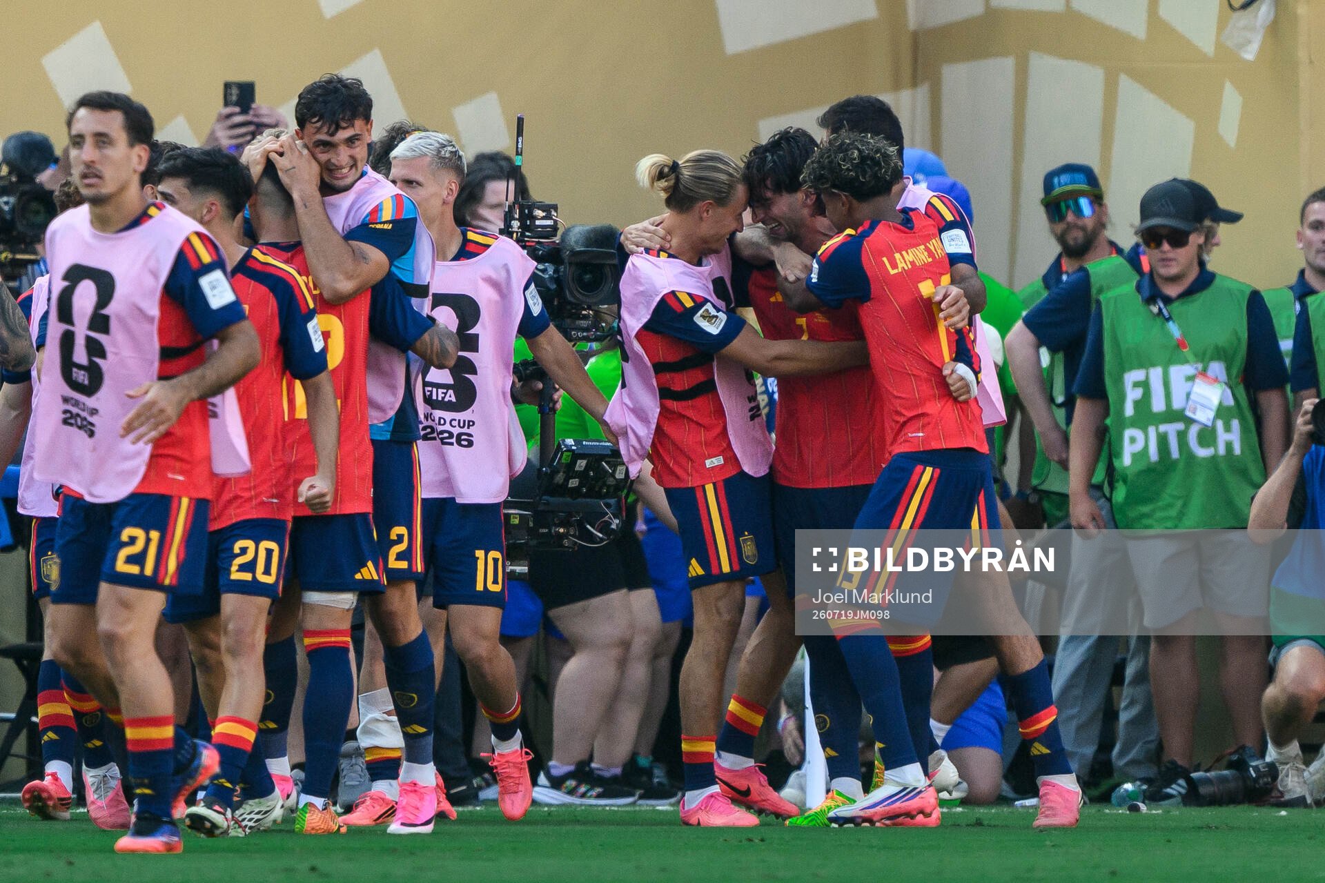 Ferran Torres of Spain celebrates