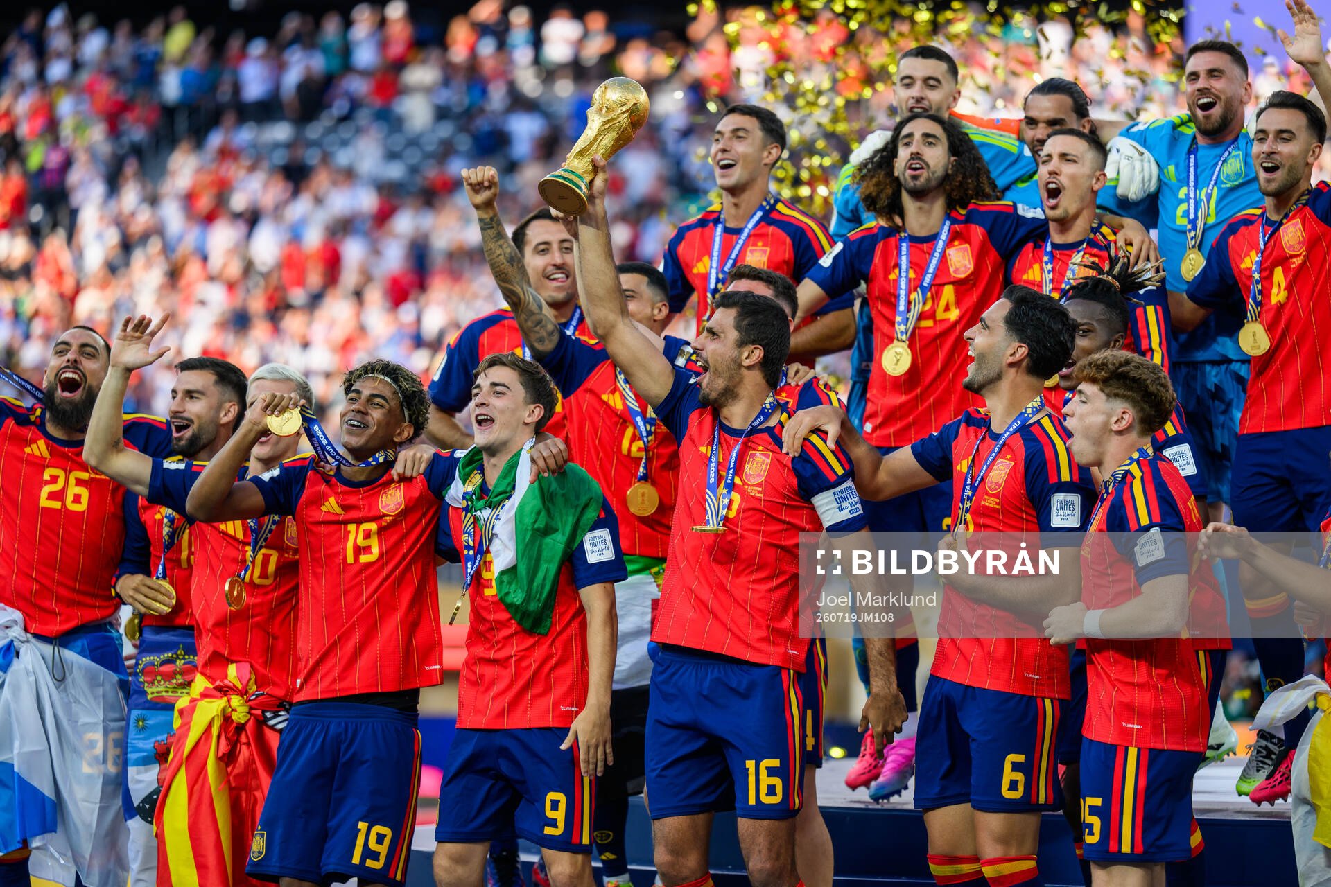 Rodri of Spain hoists the trophy