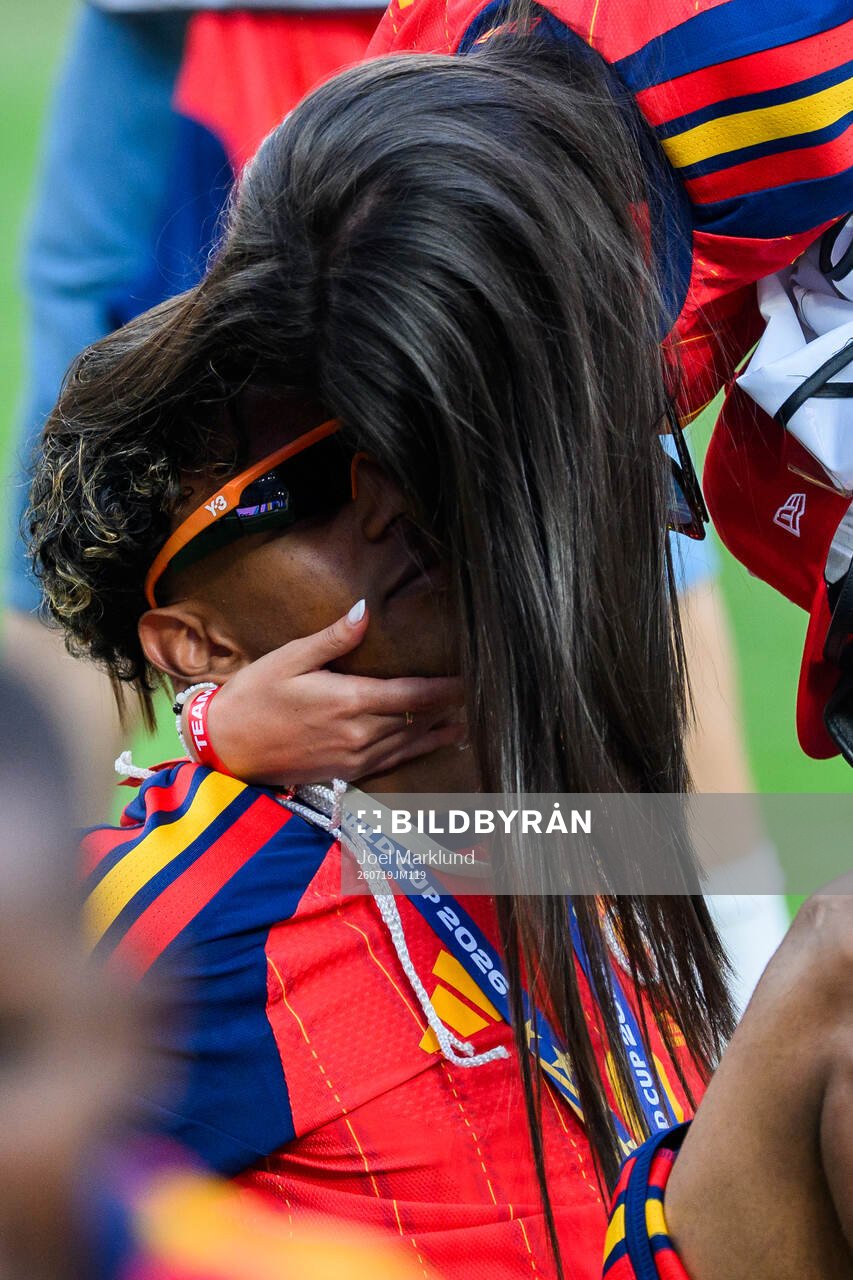 Lamine Yamal of Spain with his girlfriend Ines Garcia Santos
