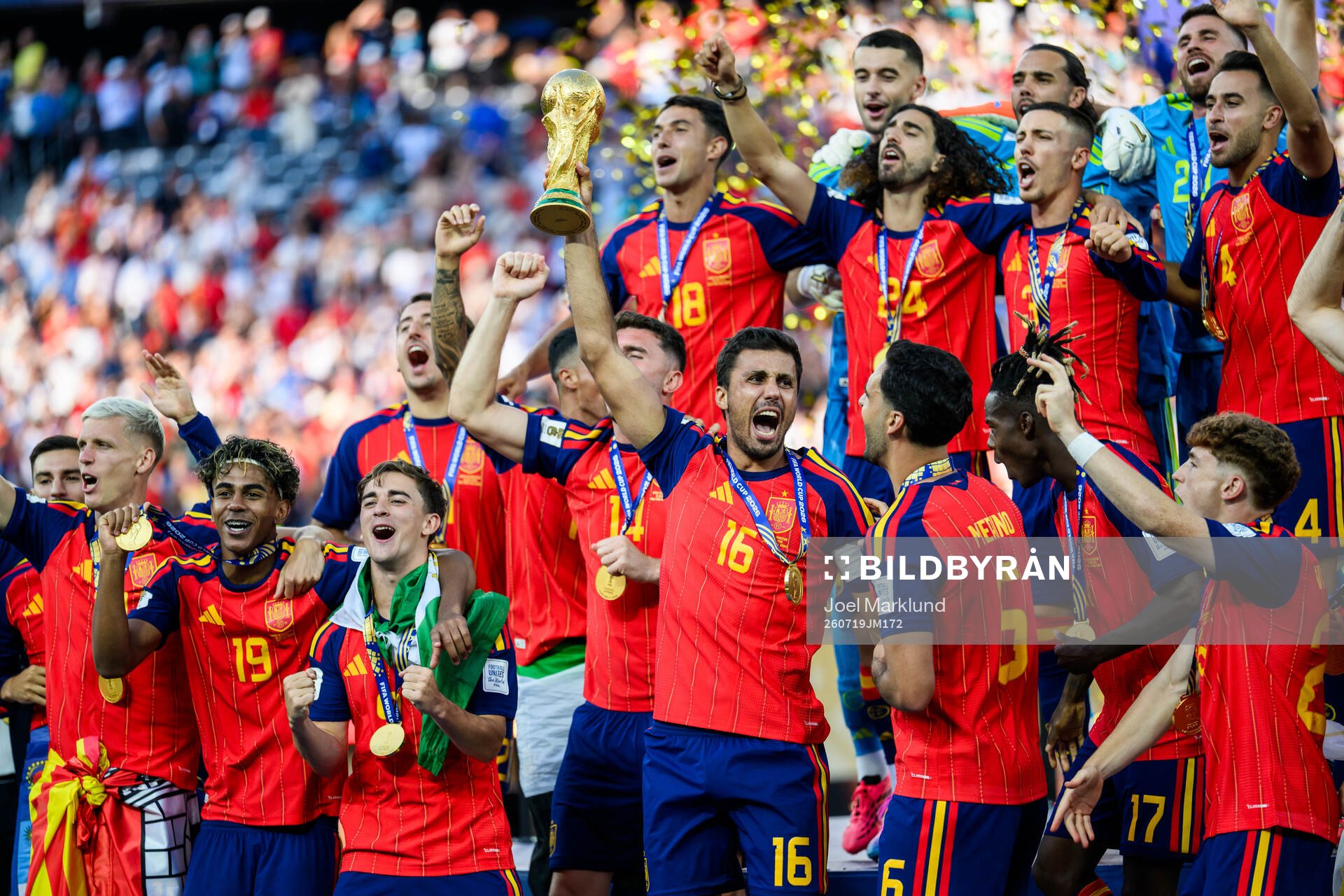 Rodri of Spain hoists the trophy
