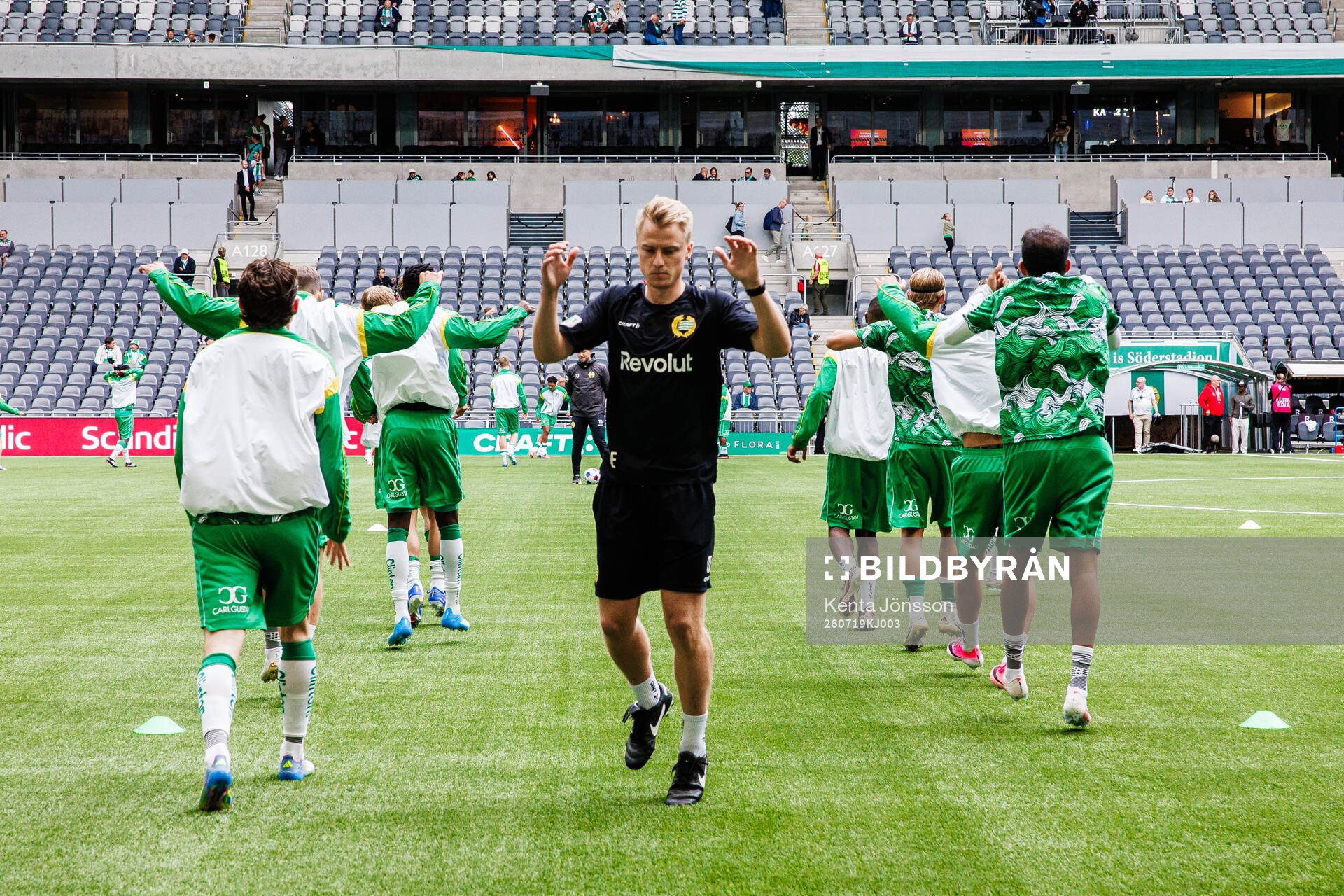 Hammarbys fystränare Olle Ekman med spelare