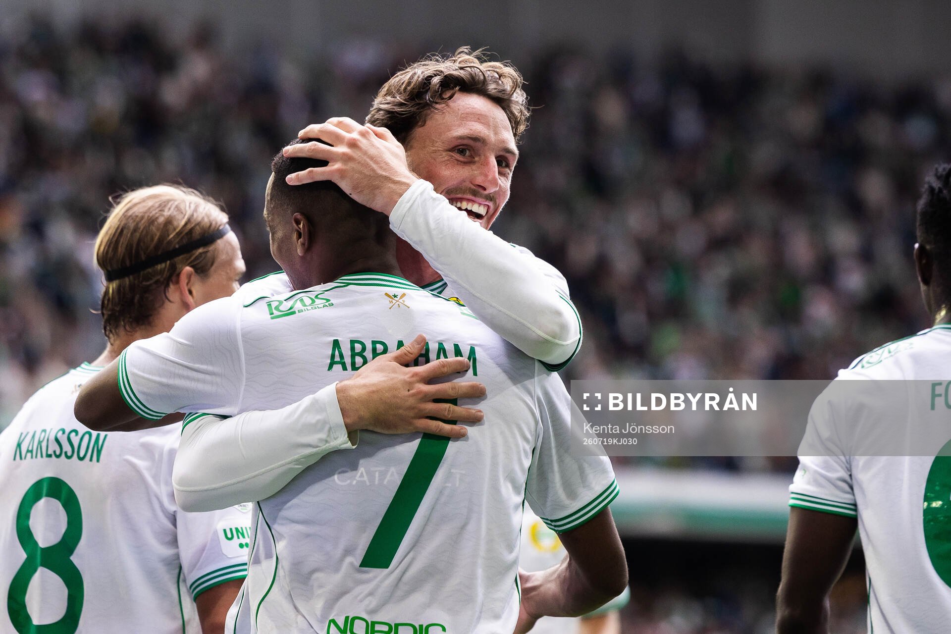 Hammarbys Paulos Abraham och Noah Persson  jublar