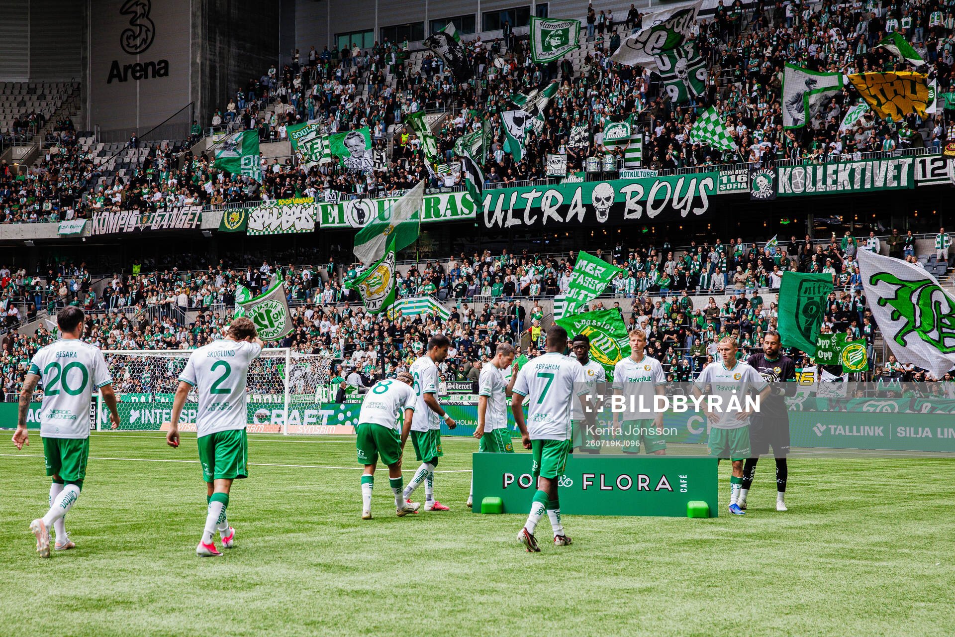 Hammarbys spelare samlas för en lagbild