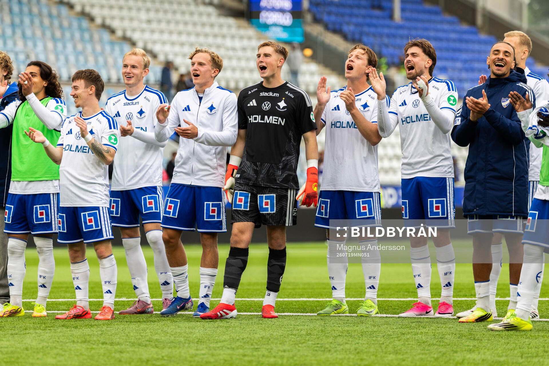 IFK Norrköpings spelare jublar