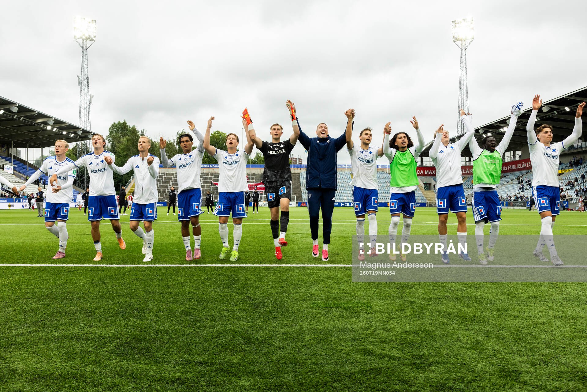 IFK Norrköpings spelare jublar