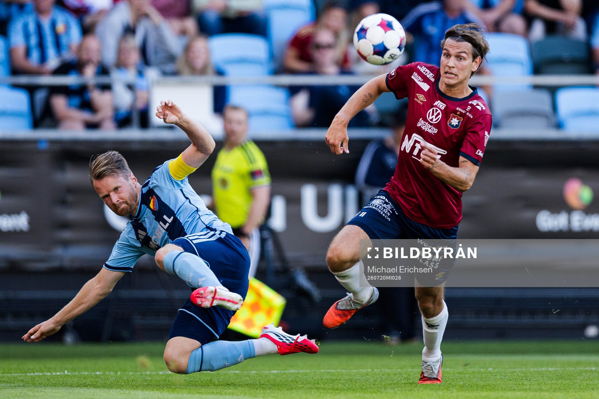 Djurgårdens Jacob Une och Örgrytes Noah Christoffersson
