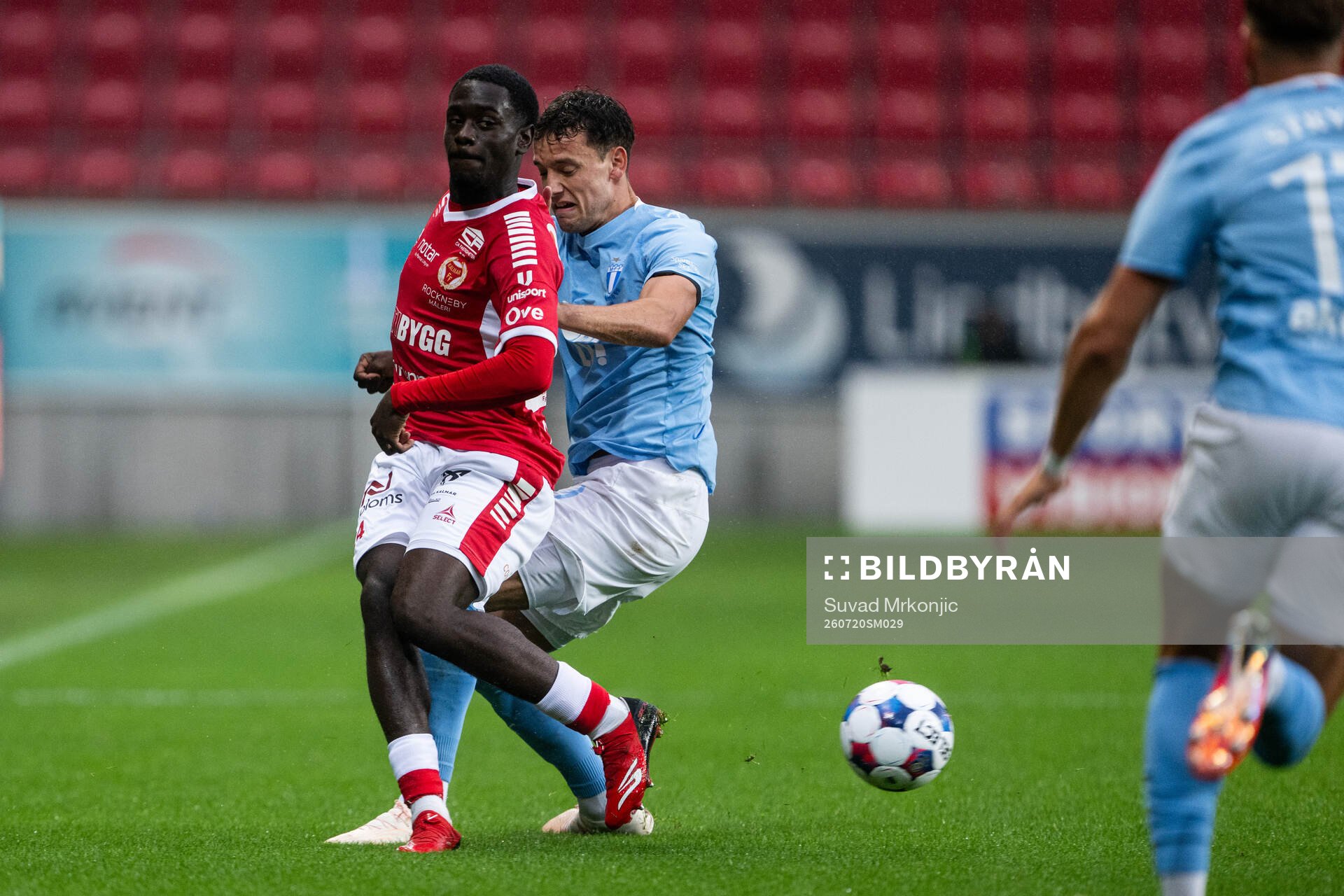 Kalmars Charles Sagoe Jr och Malmö FFs Colin Rösler