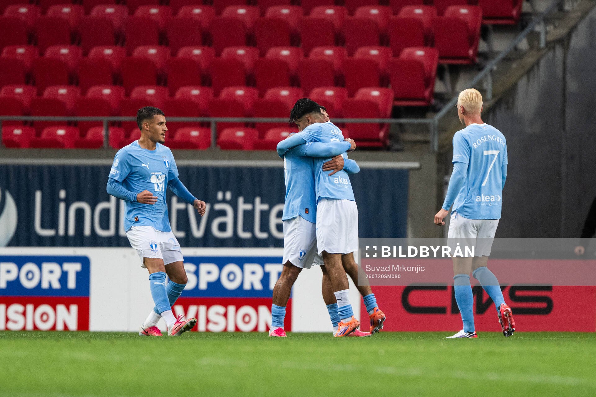 Malmö FFs Adrian Skogmar jublar
