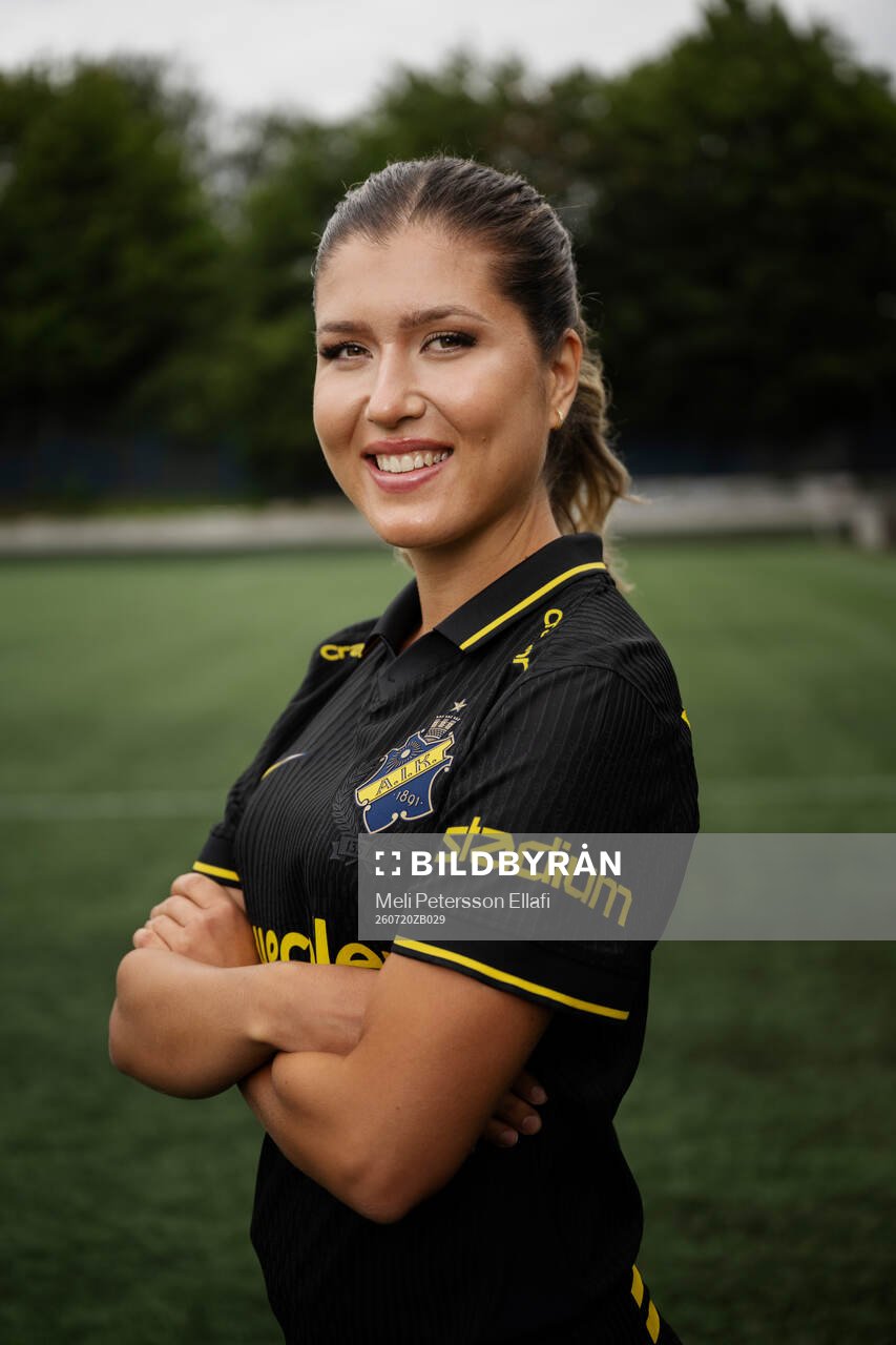 s nyförvärv Loreta Kullashi