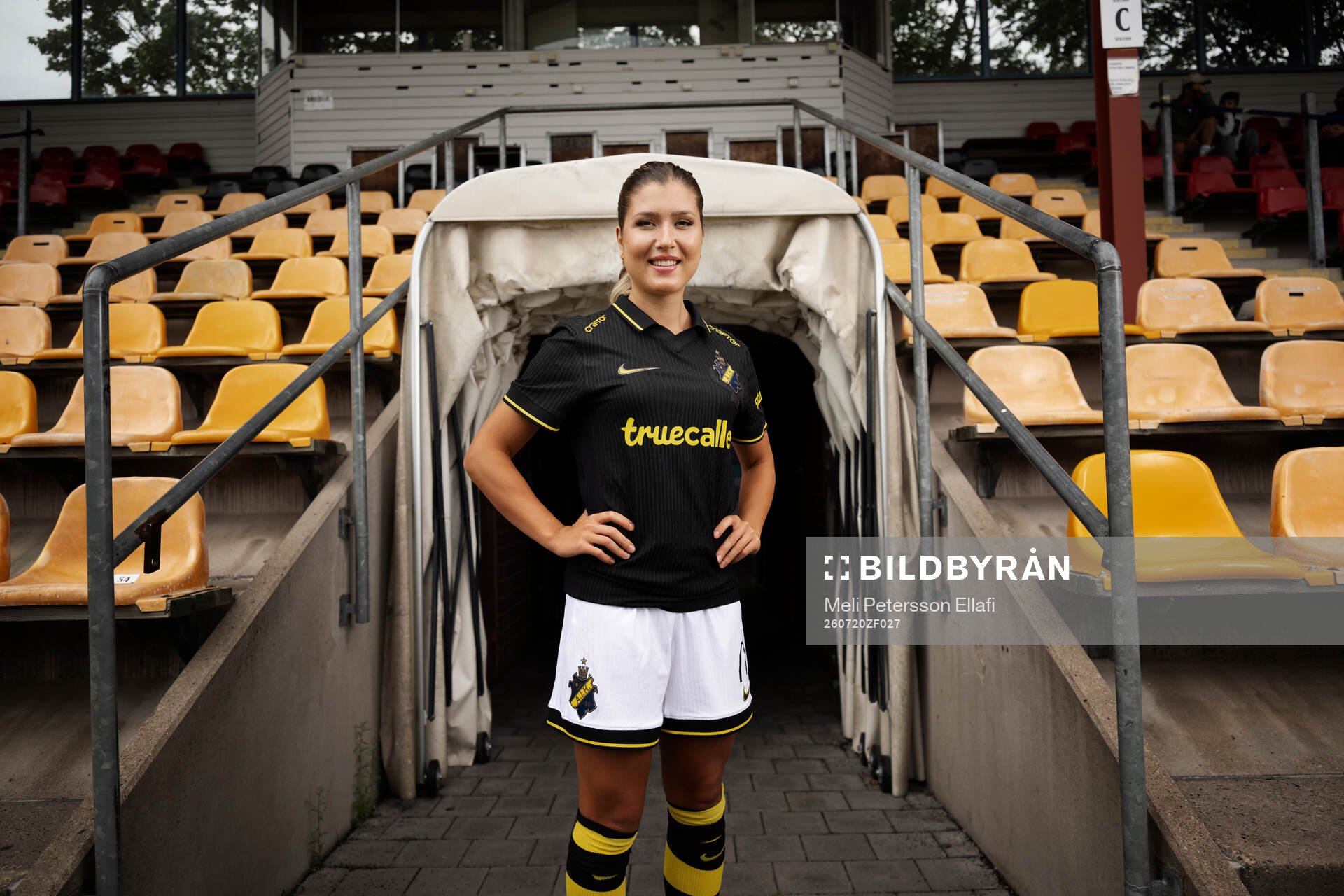 s nyförvärv Loreta Kullashi