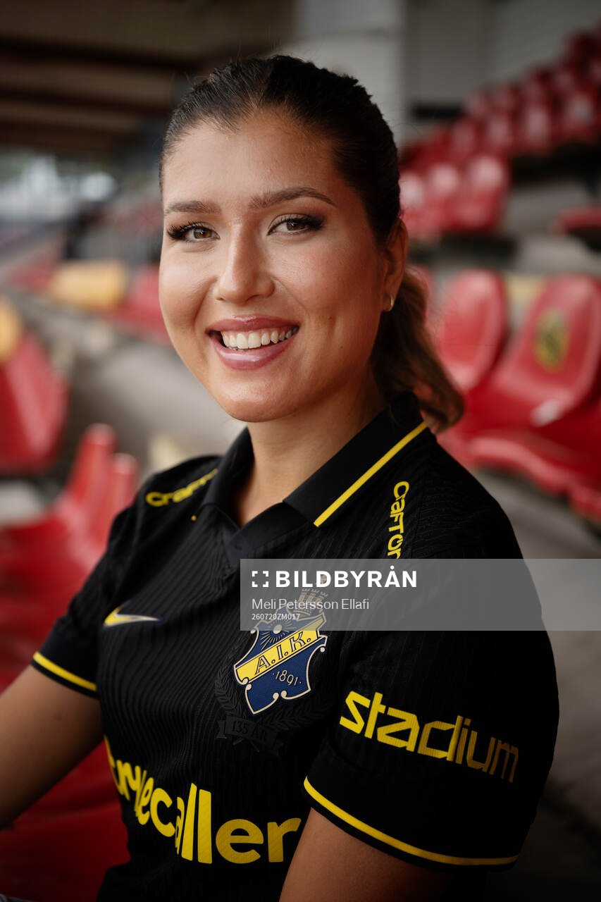 s nyförvärv Loreta Kullashi