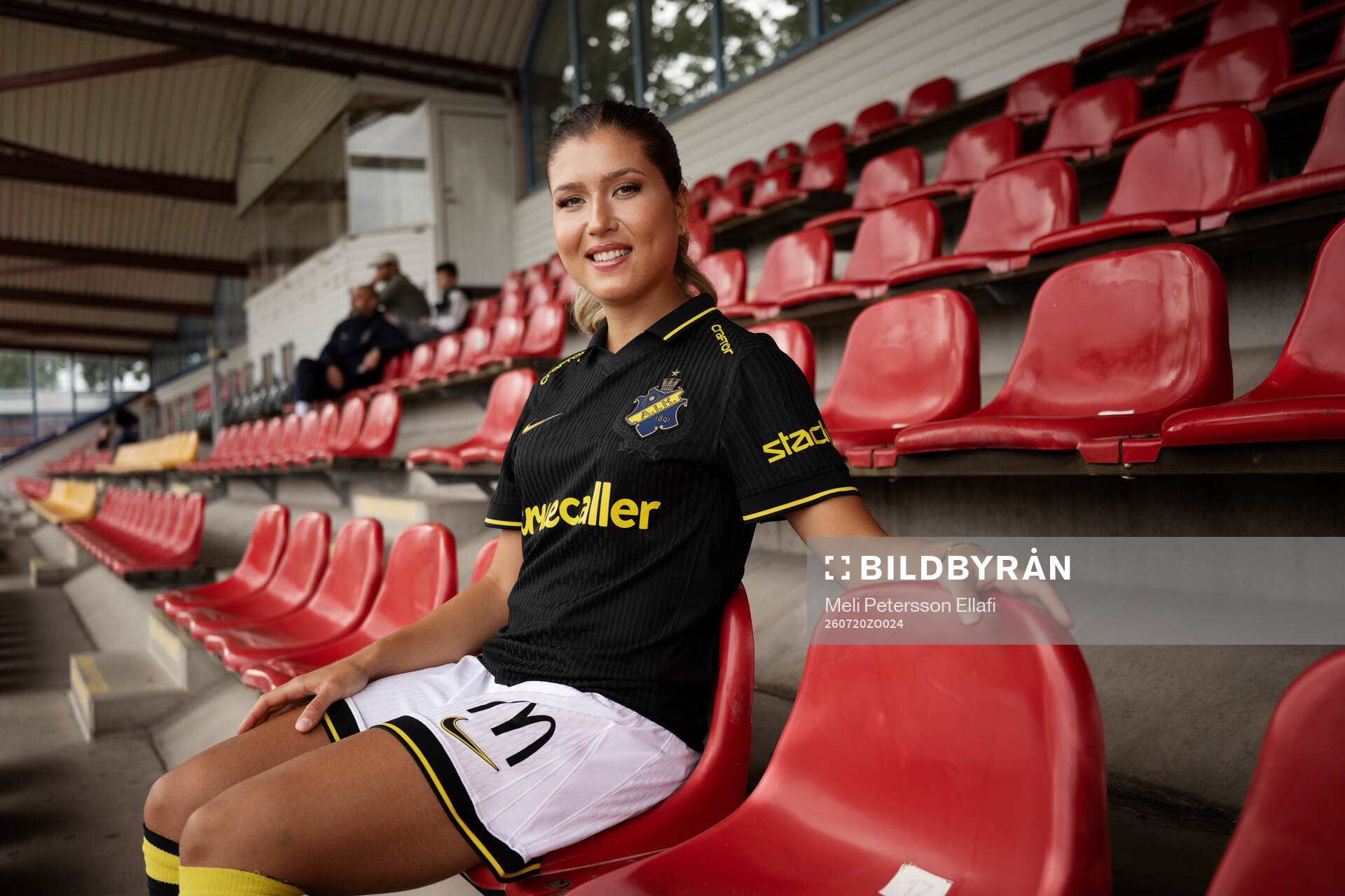 s nyförvärv Loreta Kullashi