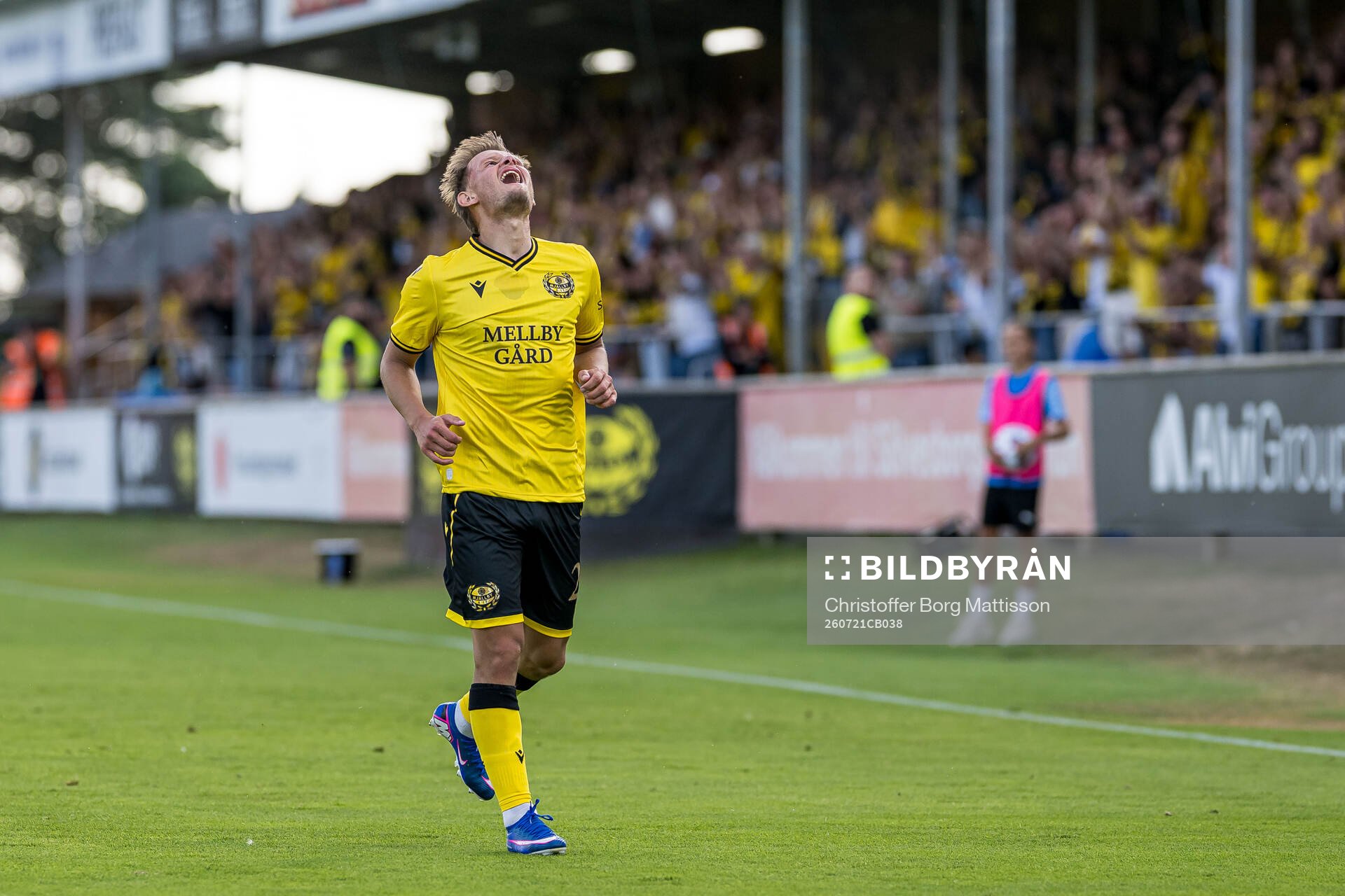 Aki Samuelsen of Mjällby celebrates