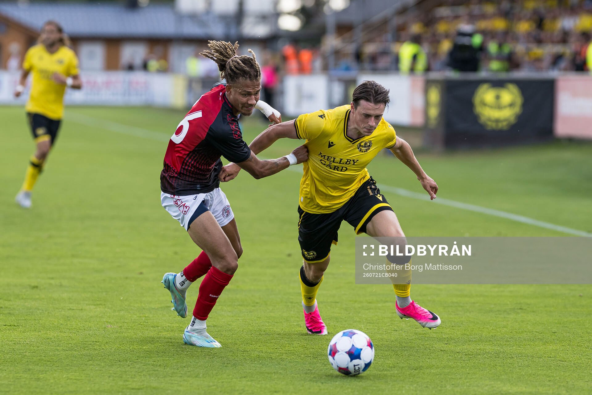 Julliani Eersteling of Lincoln Red Imps and Elliot Stroud