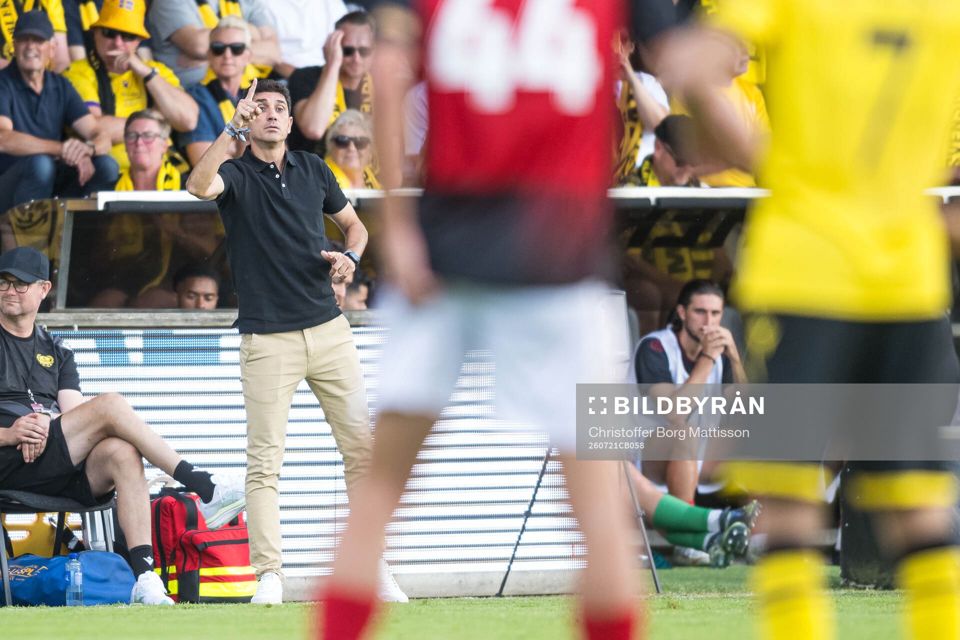 Coach Juan Manuel Pavon of Lincoln Red Imps