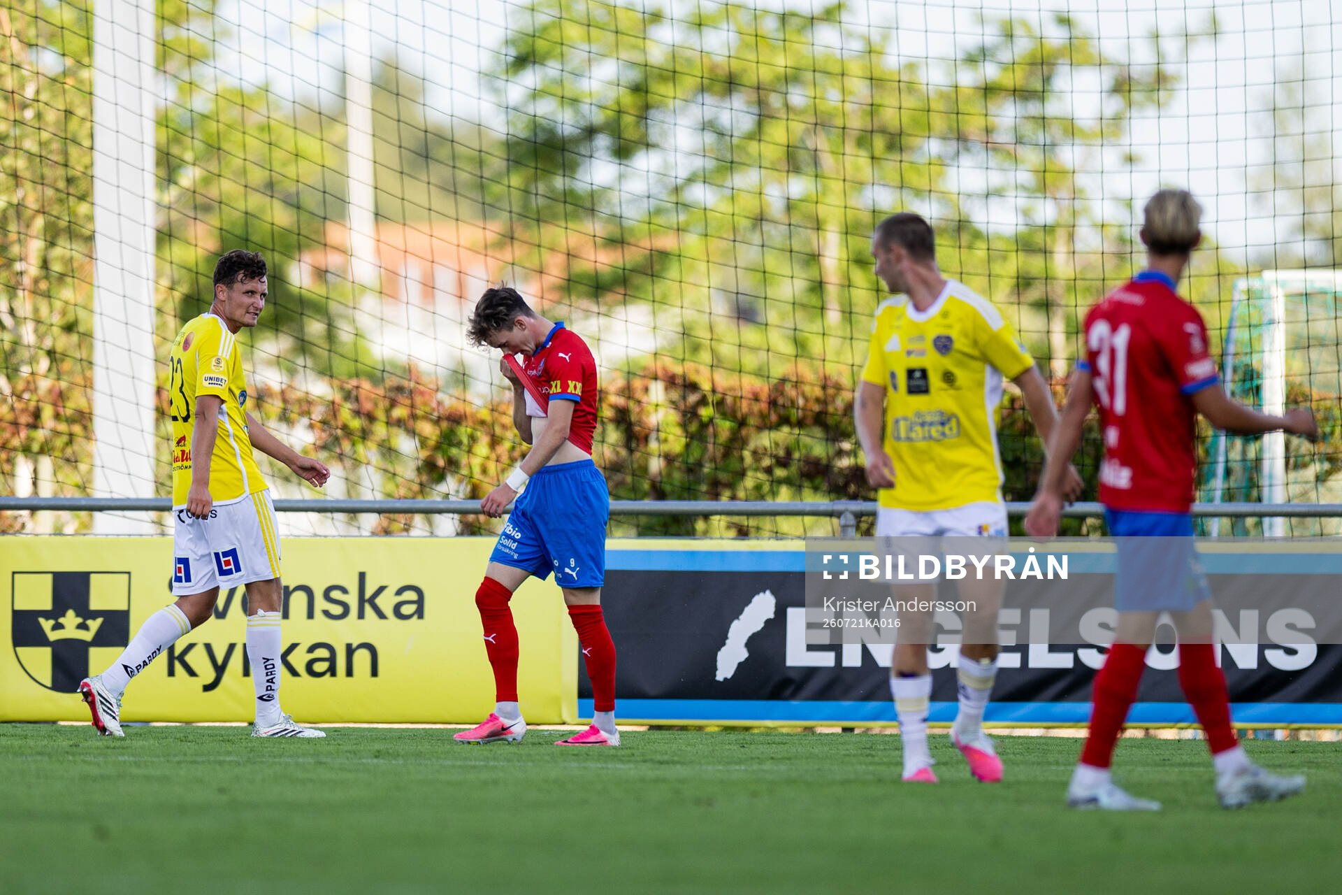 Helsingborgs Alexander Johansson deppar