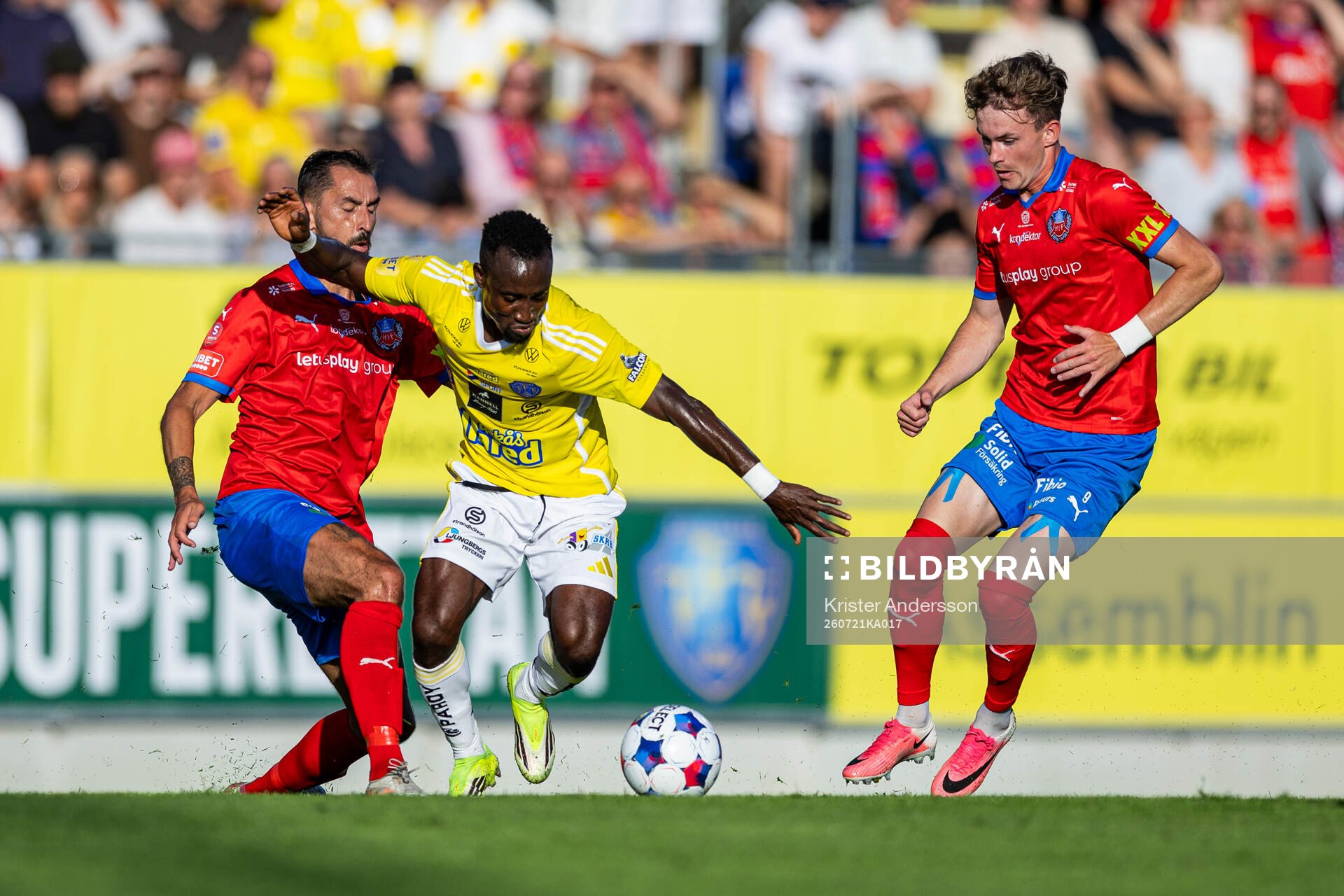 Helsingborgs Loret Sadiku, Alexander Johansson och