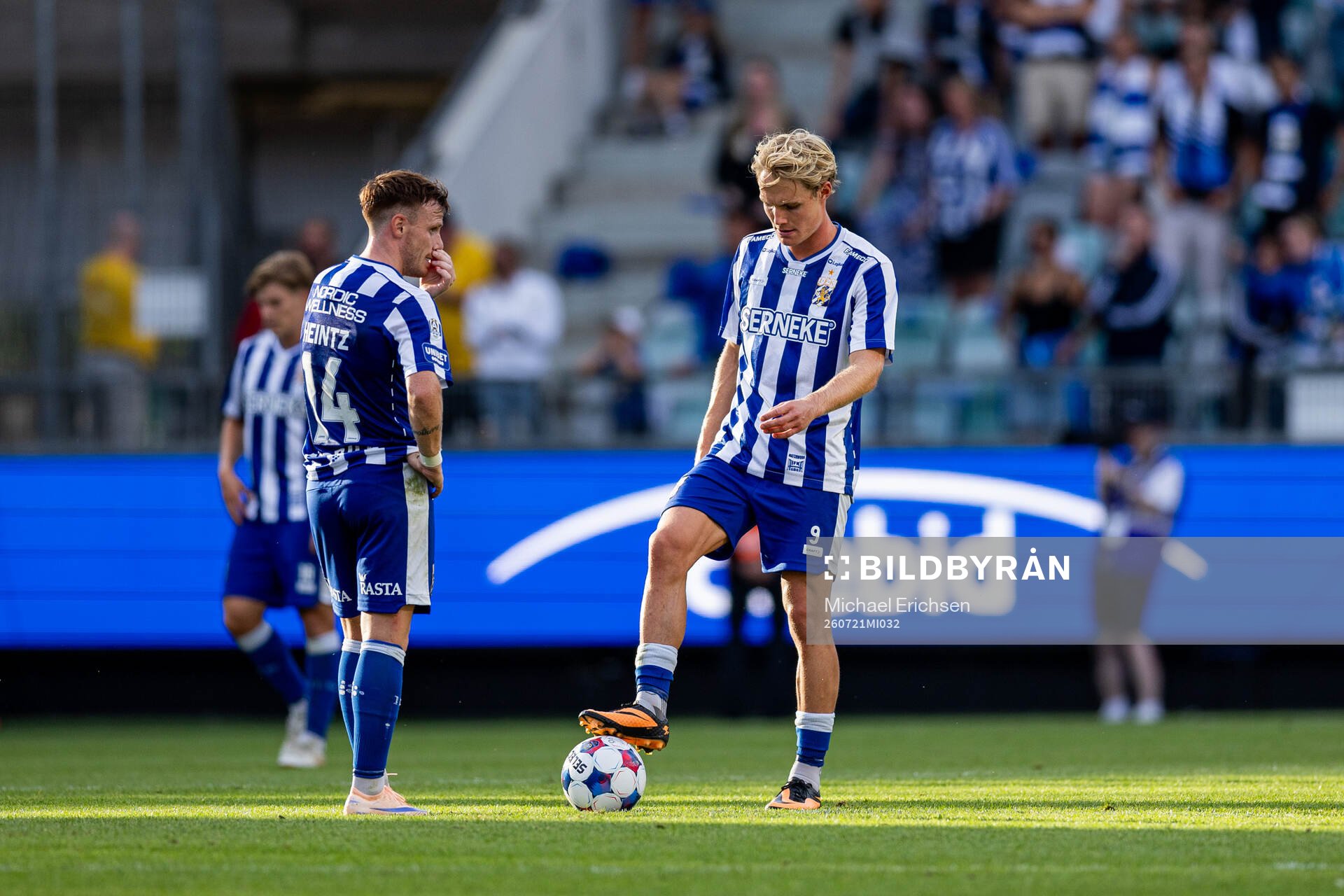 Tobias Heintz and Max Fenger of IFK Göteborg looks dejected