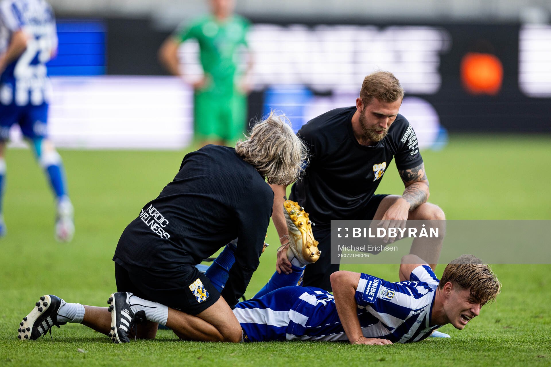 Felix Eriksson of IFK Göteborg injured
