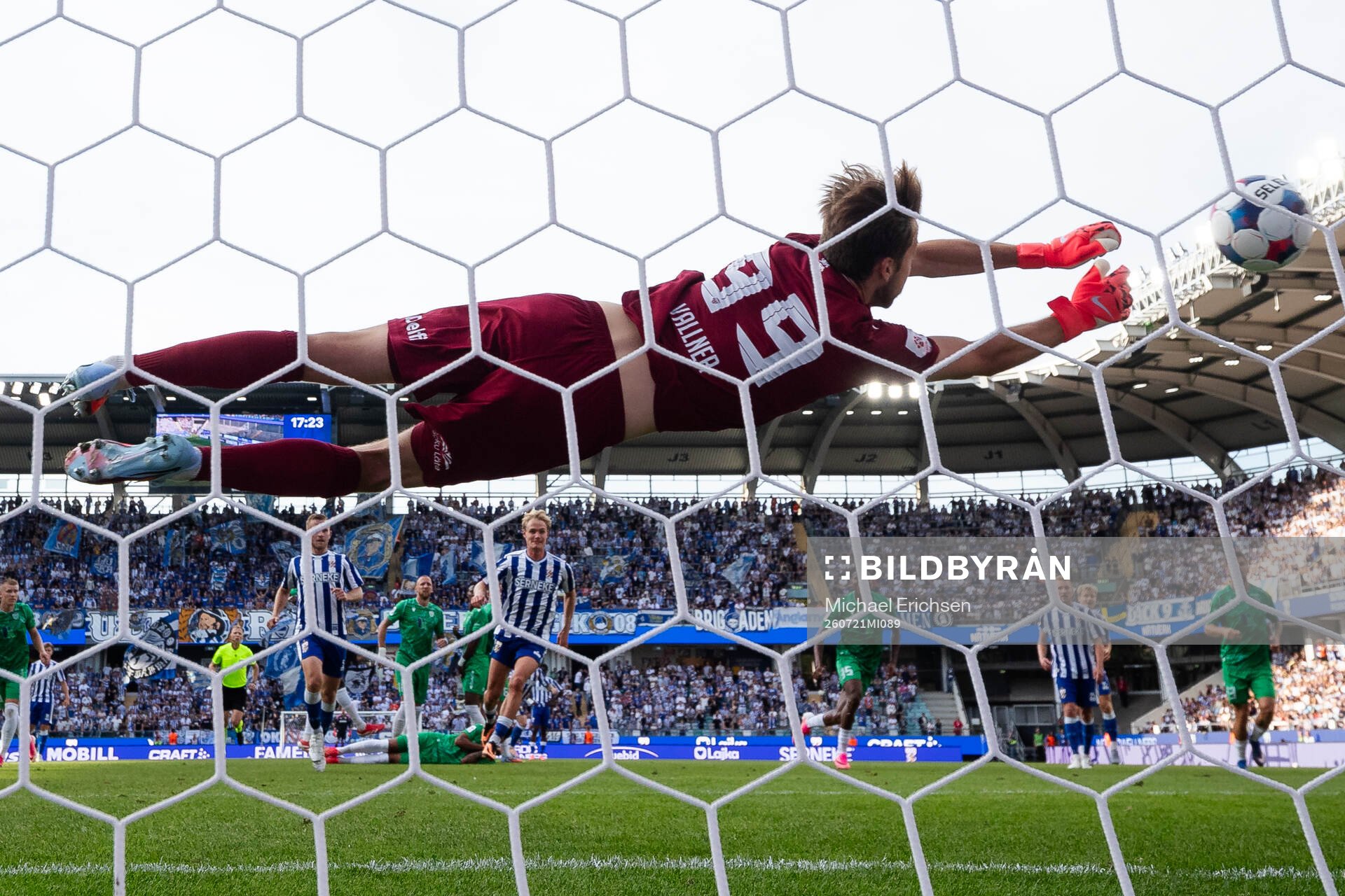 Goalkeeper Karl Vallner of Tallinna FCI Levadia with a save