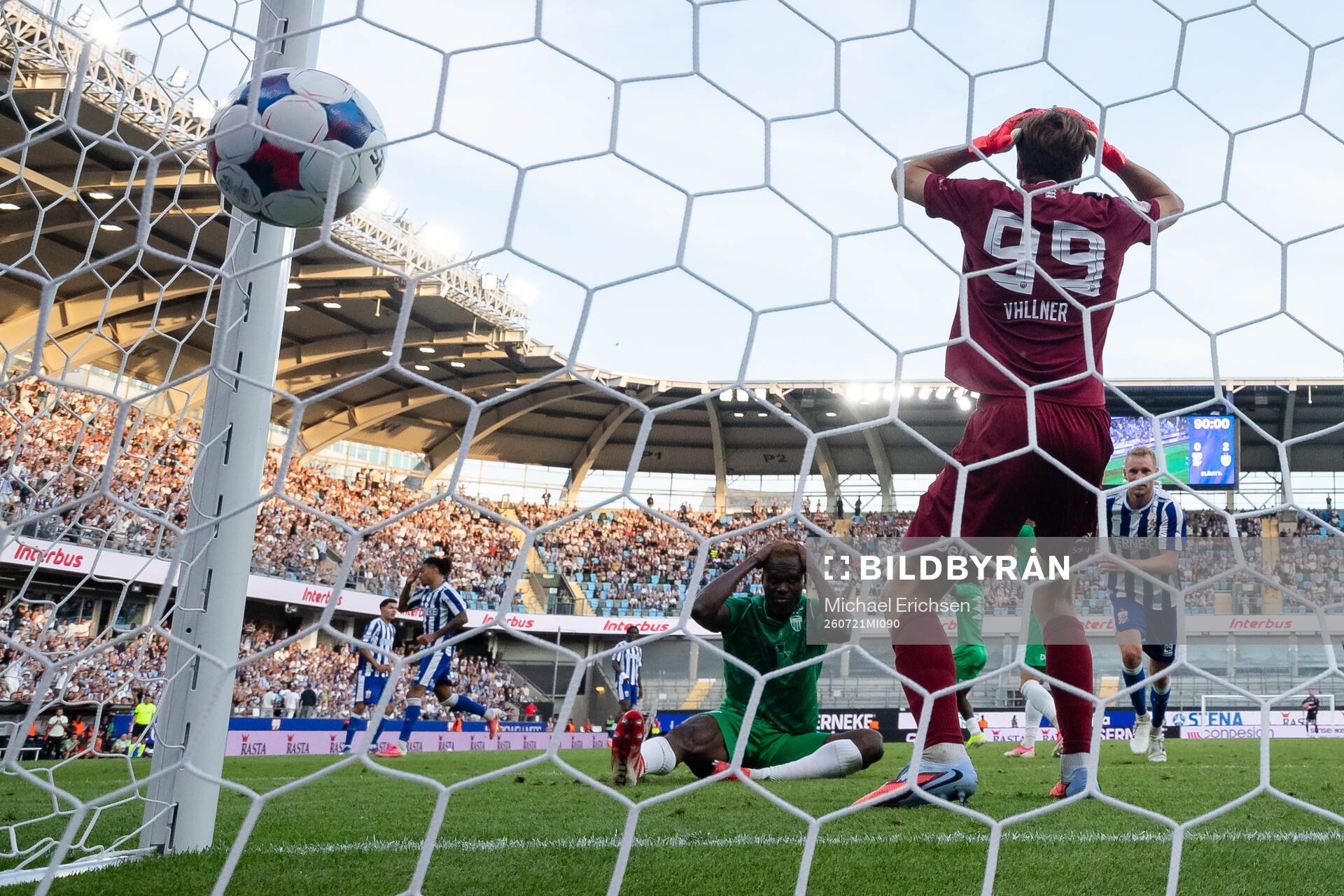 Abraham Nwanko of Tallinna FCI Levadia looks dejected