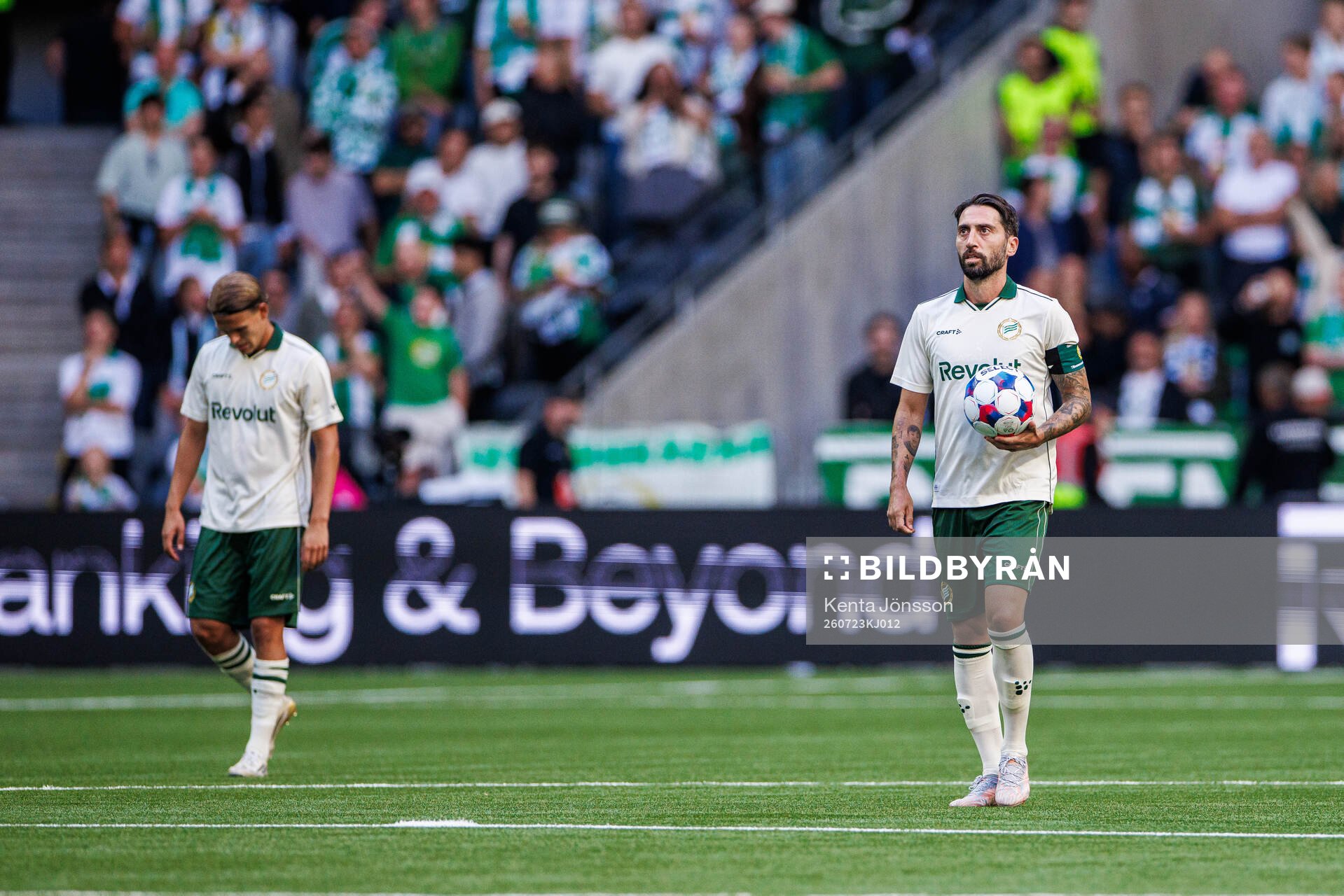 Nahir Besara of Hammarby look dejected