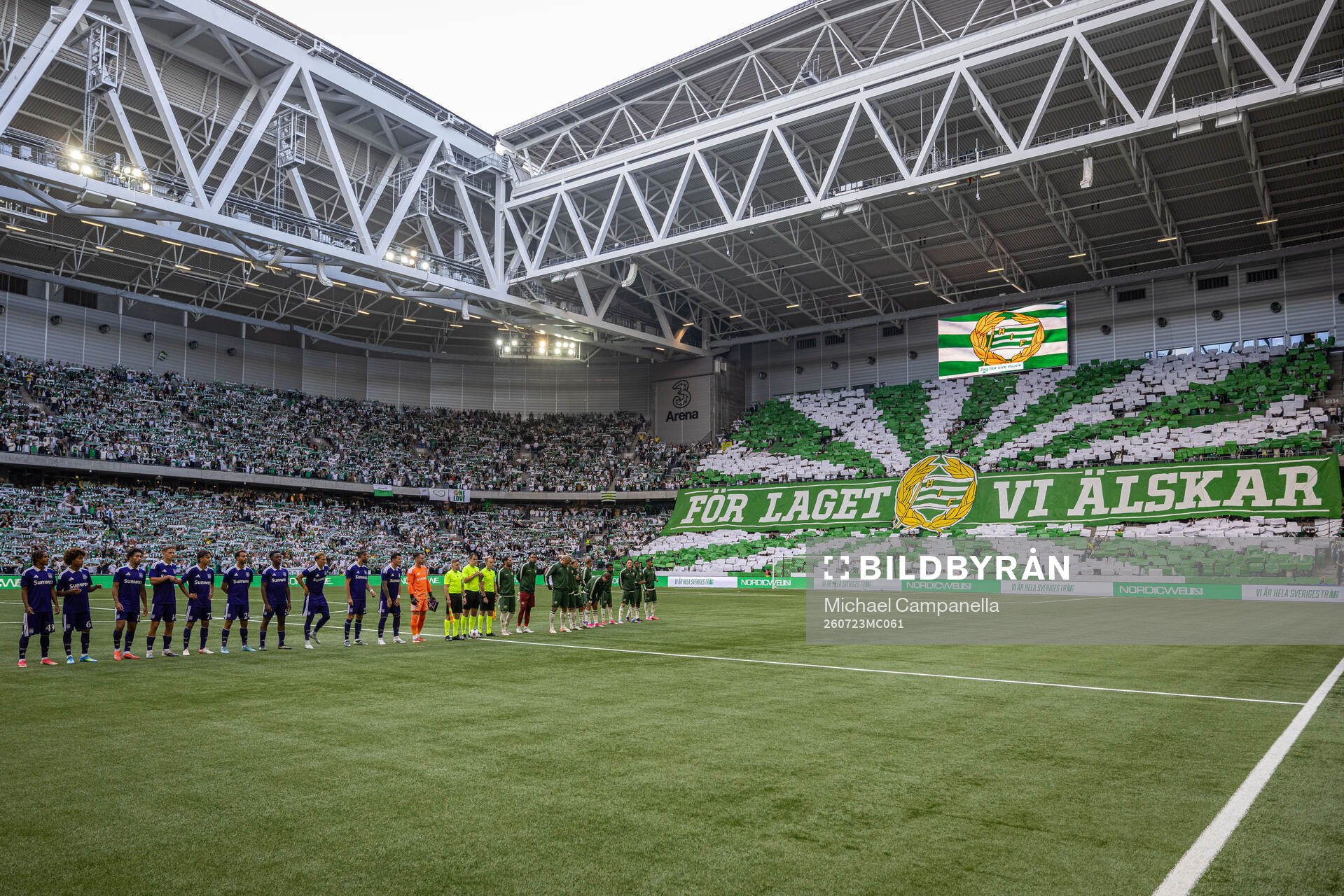 Players of Anderlecht and of Hammarby in a lineup