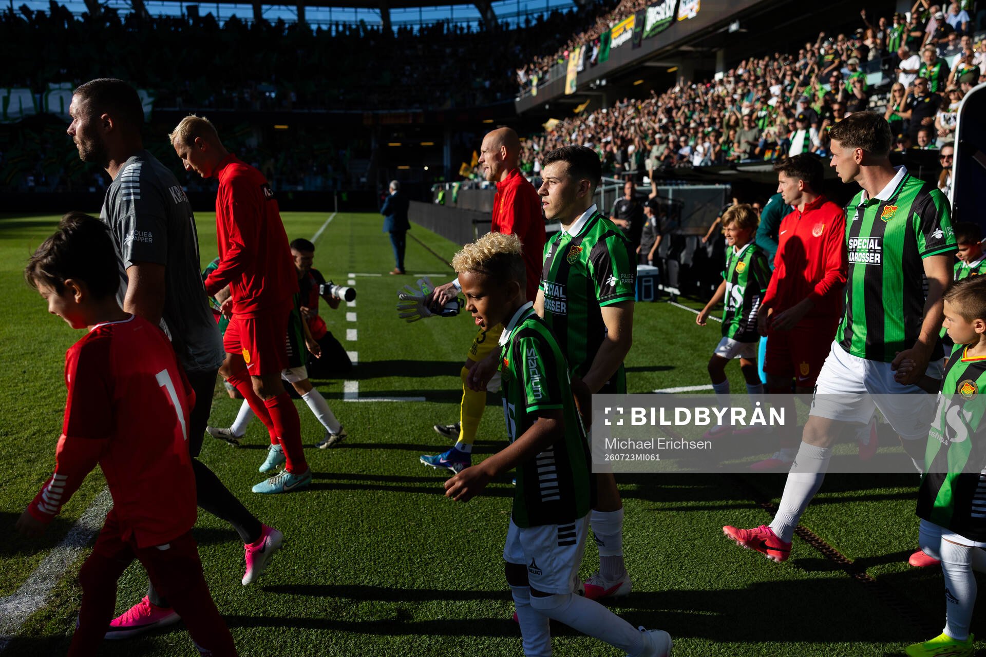 Goalkeeper Mergim Krasniqi, Matteo De Brienne and Oskar