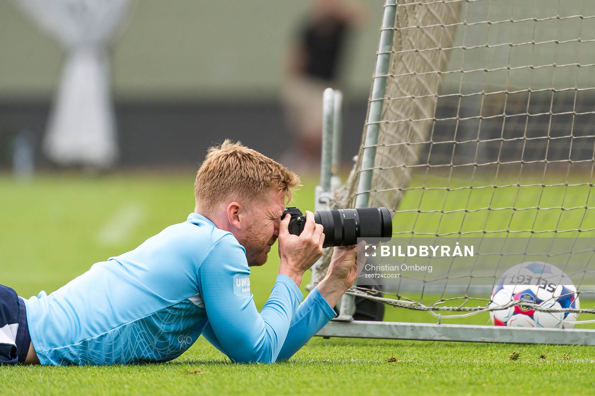 Anders Christiansen fotograferar