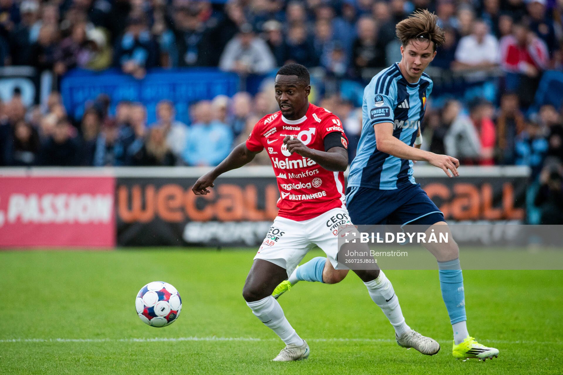 Degerfors Nahom Netabay och Djurgårdens Max Larsson
