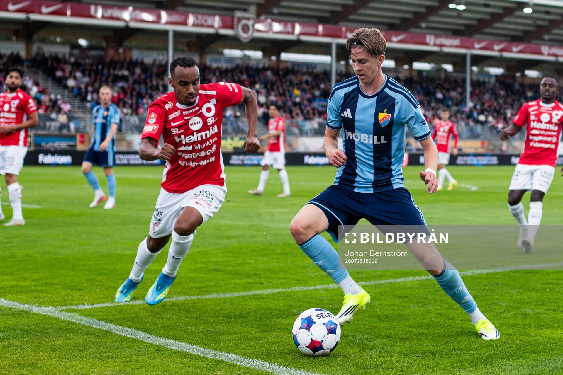 Degerfors Bilal Hussein och Djurgårdens Joel Asoro