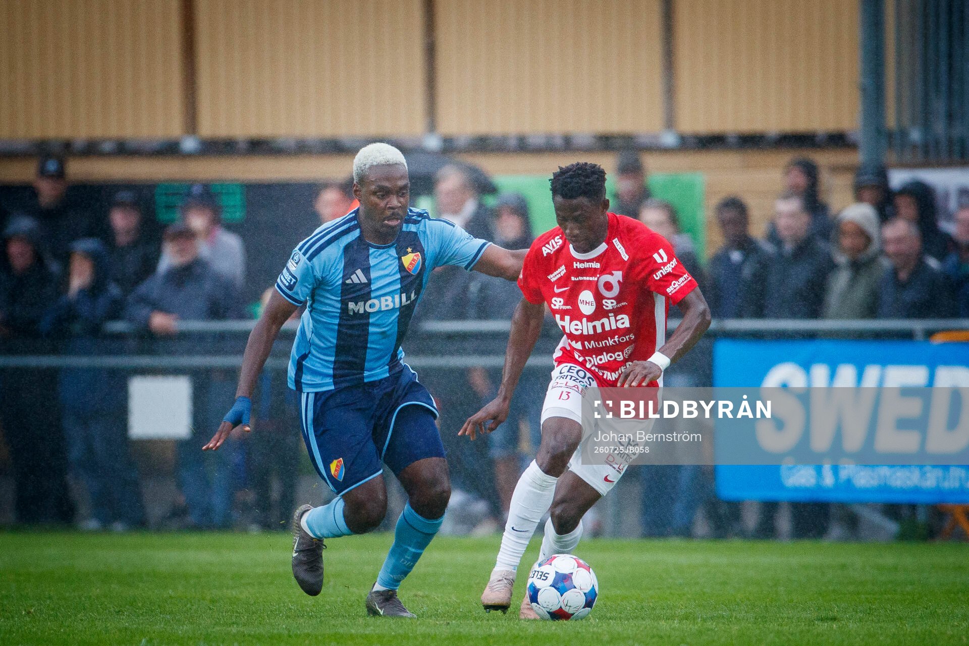 Djurgårdens Joel Asoro och Degerfors Yiriyon Gideon Yaw