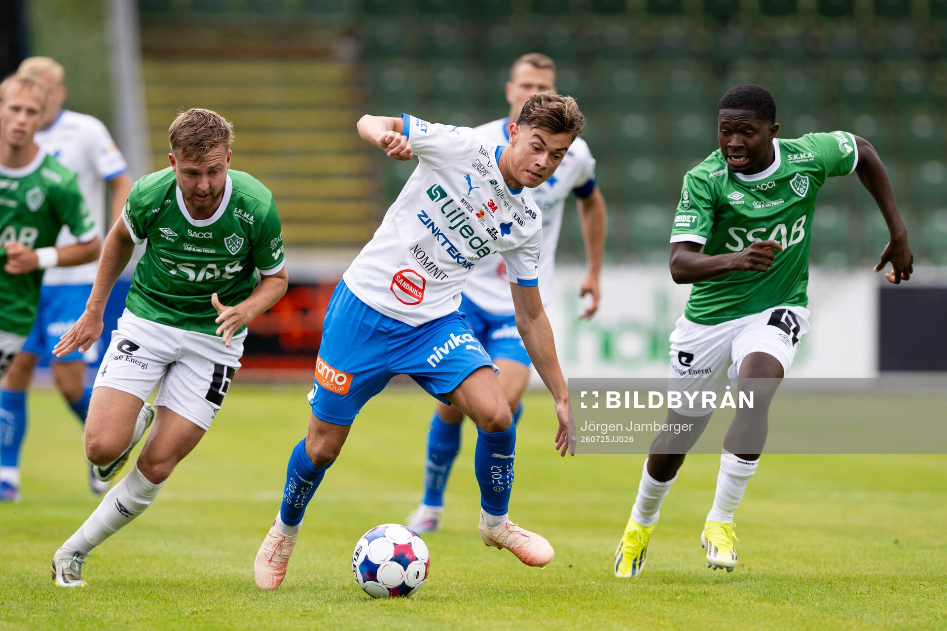 IFK Värnamos Fred Bozicevic och Brages Ozor Victor Okeke