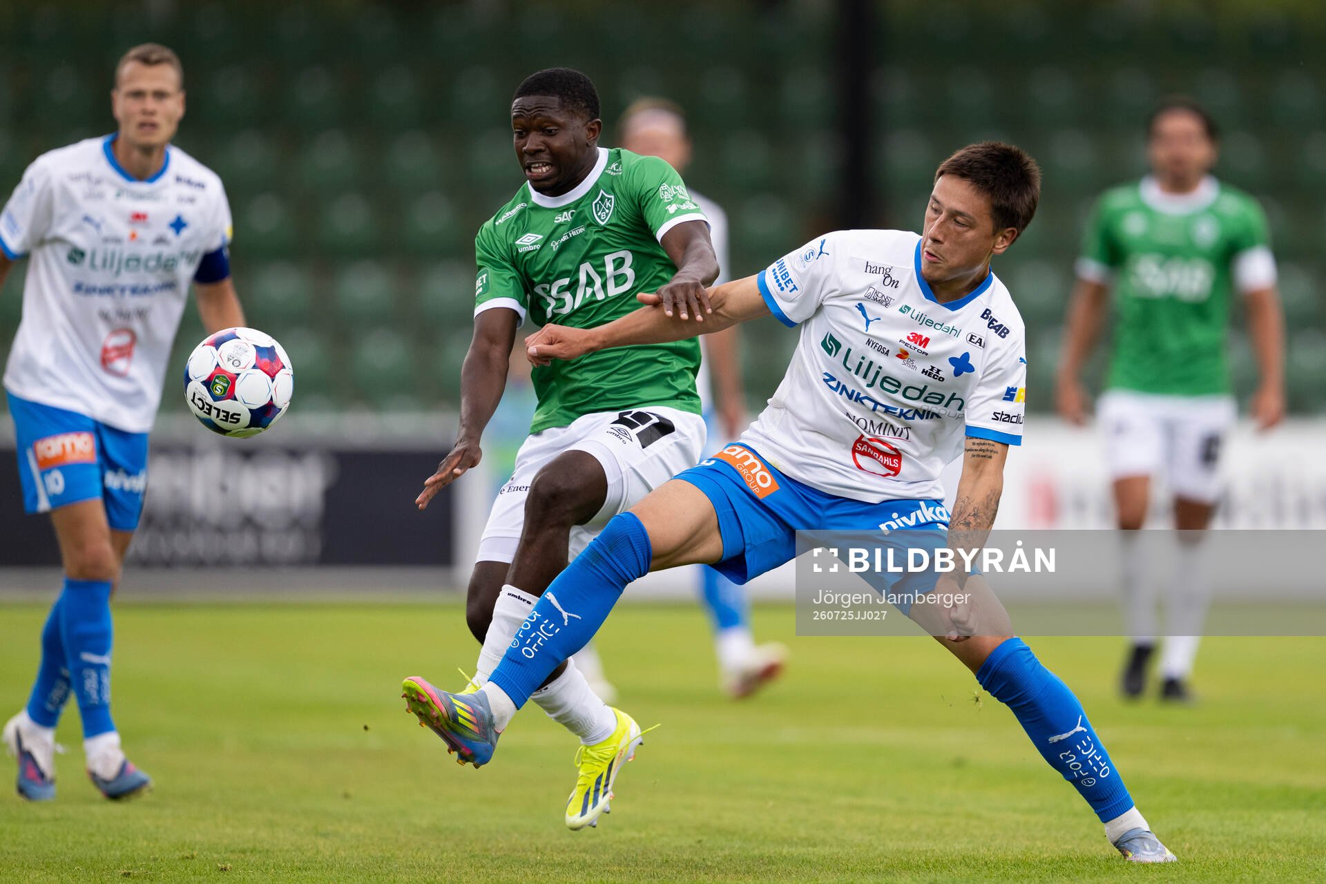 Brages Ozor Victor Okeke och IFK Värnamos Kai Meriluoto