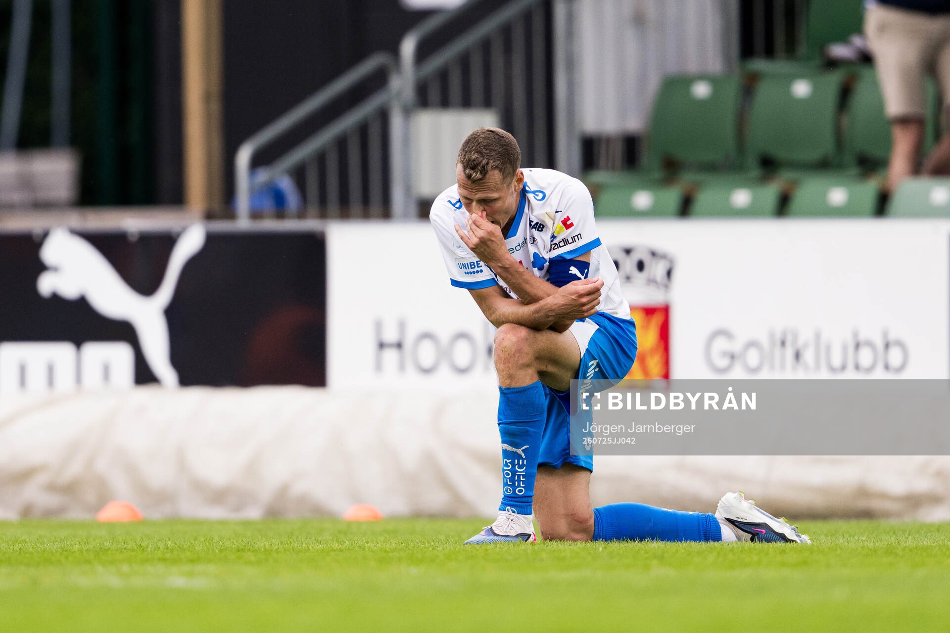 IFK Värnamos Viktor Claesson deppar