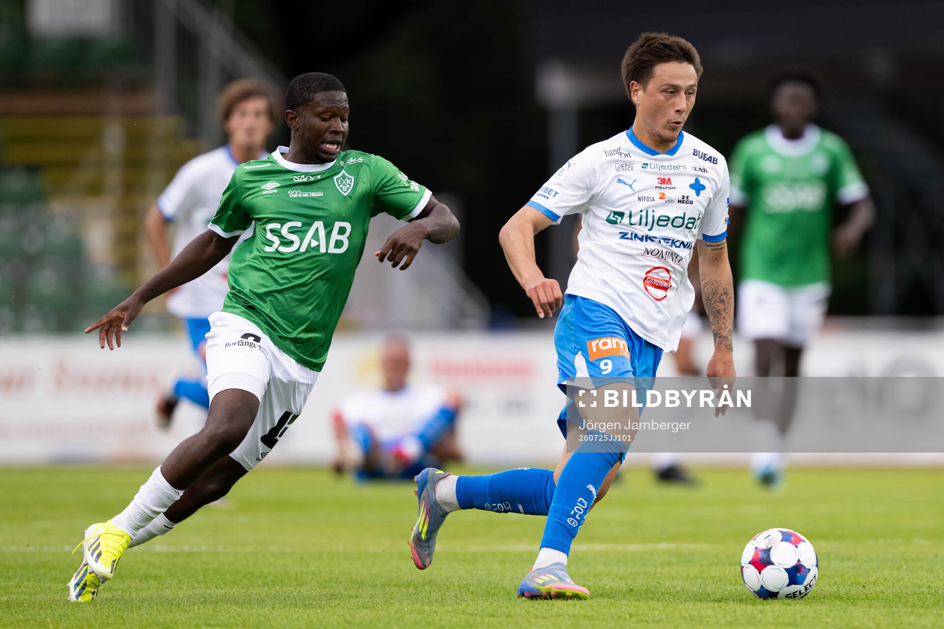 Brages Ozor Victor Okeke och IFK Värnamos Kai Meriluoto