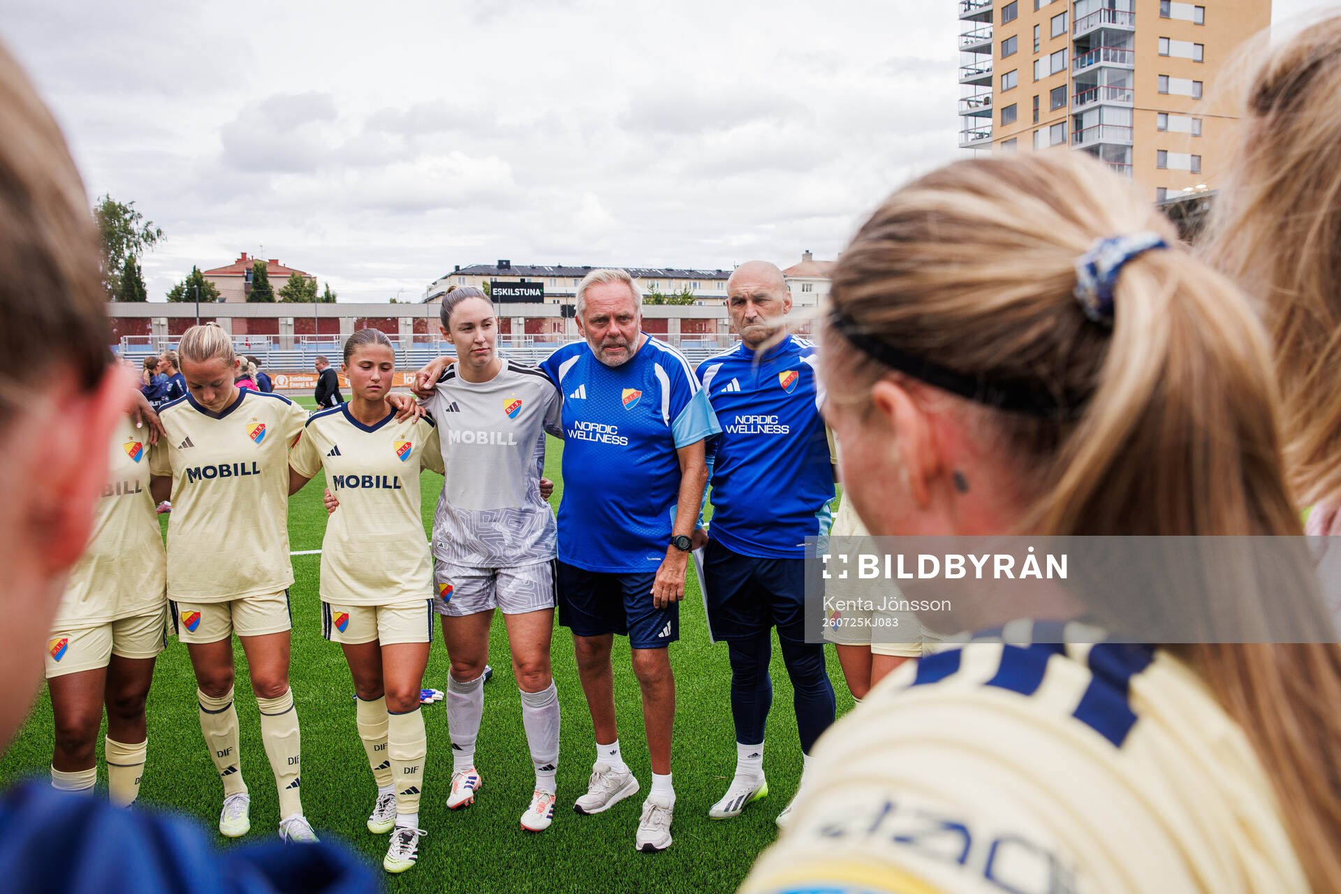 Djurgårdens Meja Staffansson, målvakt Moa Öhman och