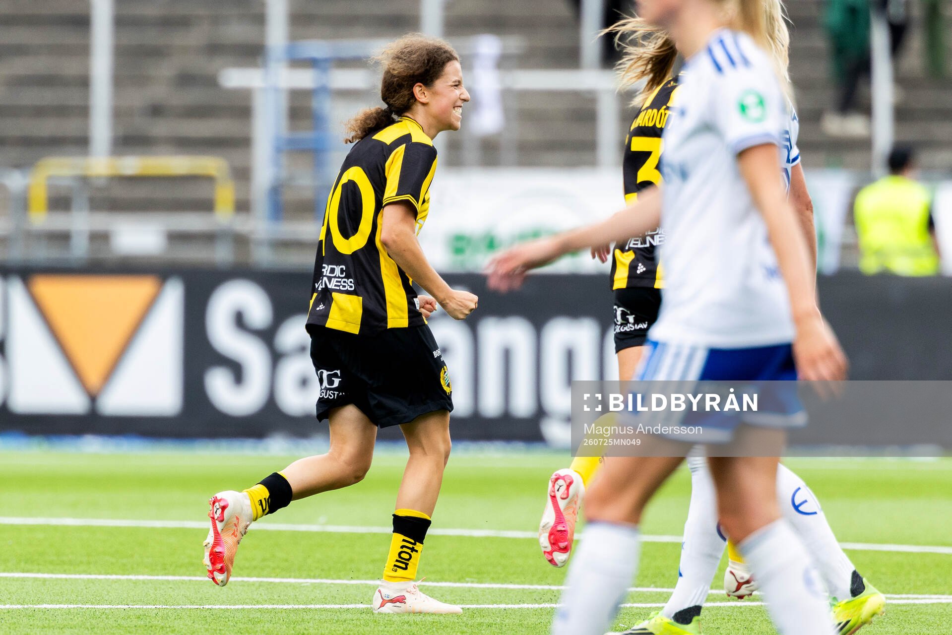 Hammarbys Inés Lorenius  jublar