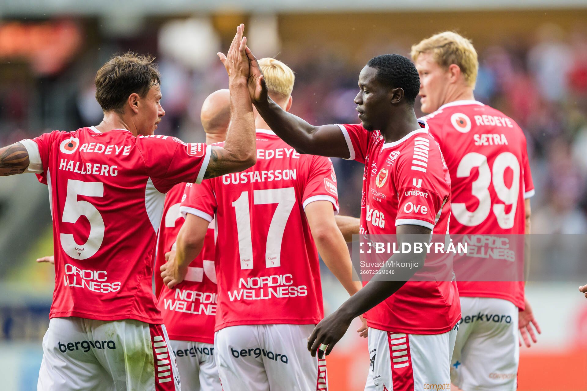 Kalmars Melker Hallberg och Aboubacar Keita jublar