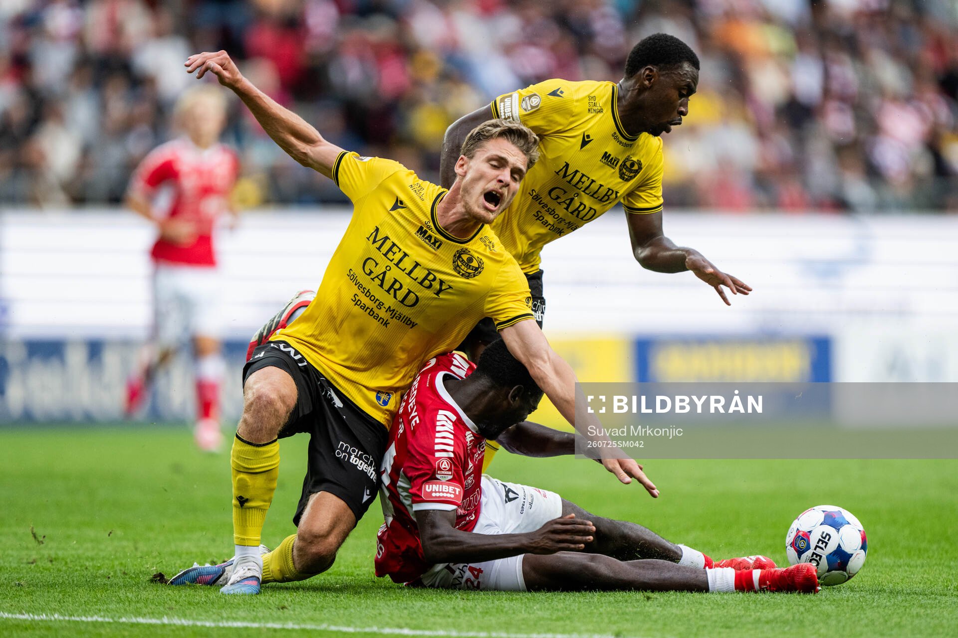 Mjällbys Villiam Granath, Tony Miettinen och Kalmars