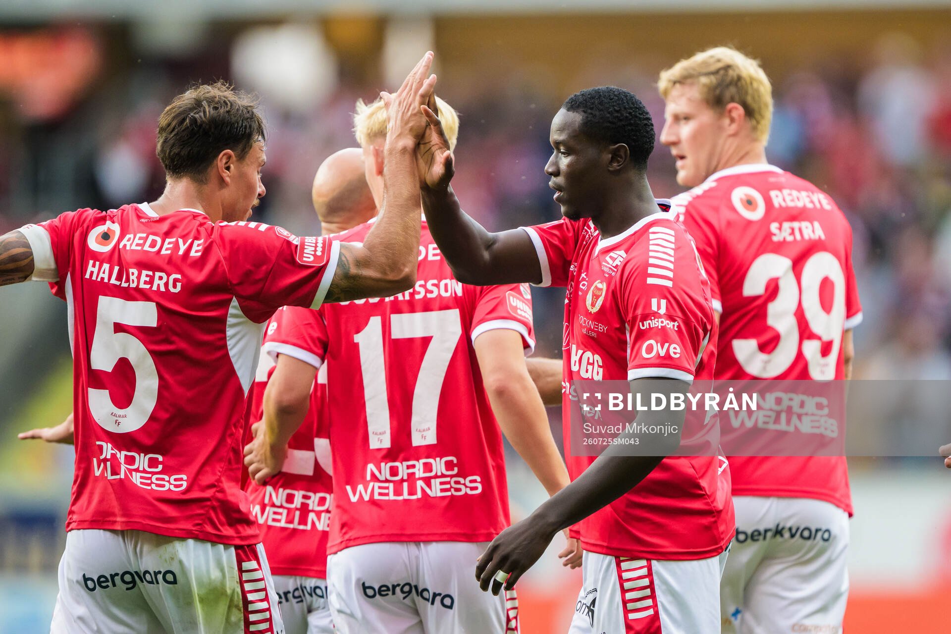Kalmars Melker Hallberg och Aboubacar Keita jublar