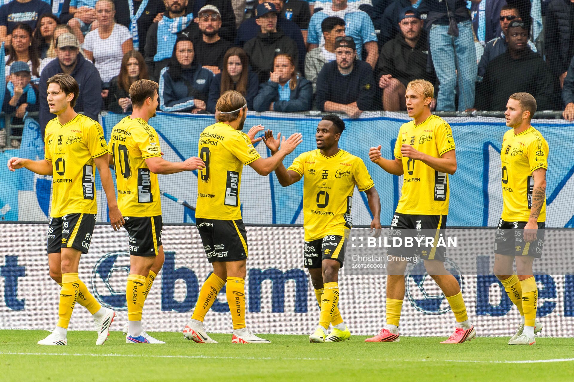 Elfsborgs Momoh Ibrahim Kamara jublar