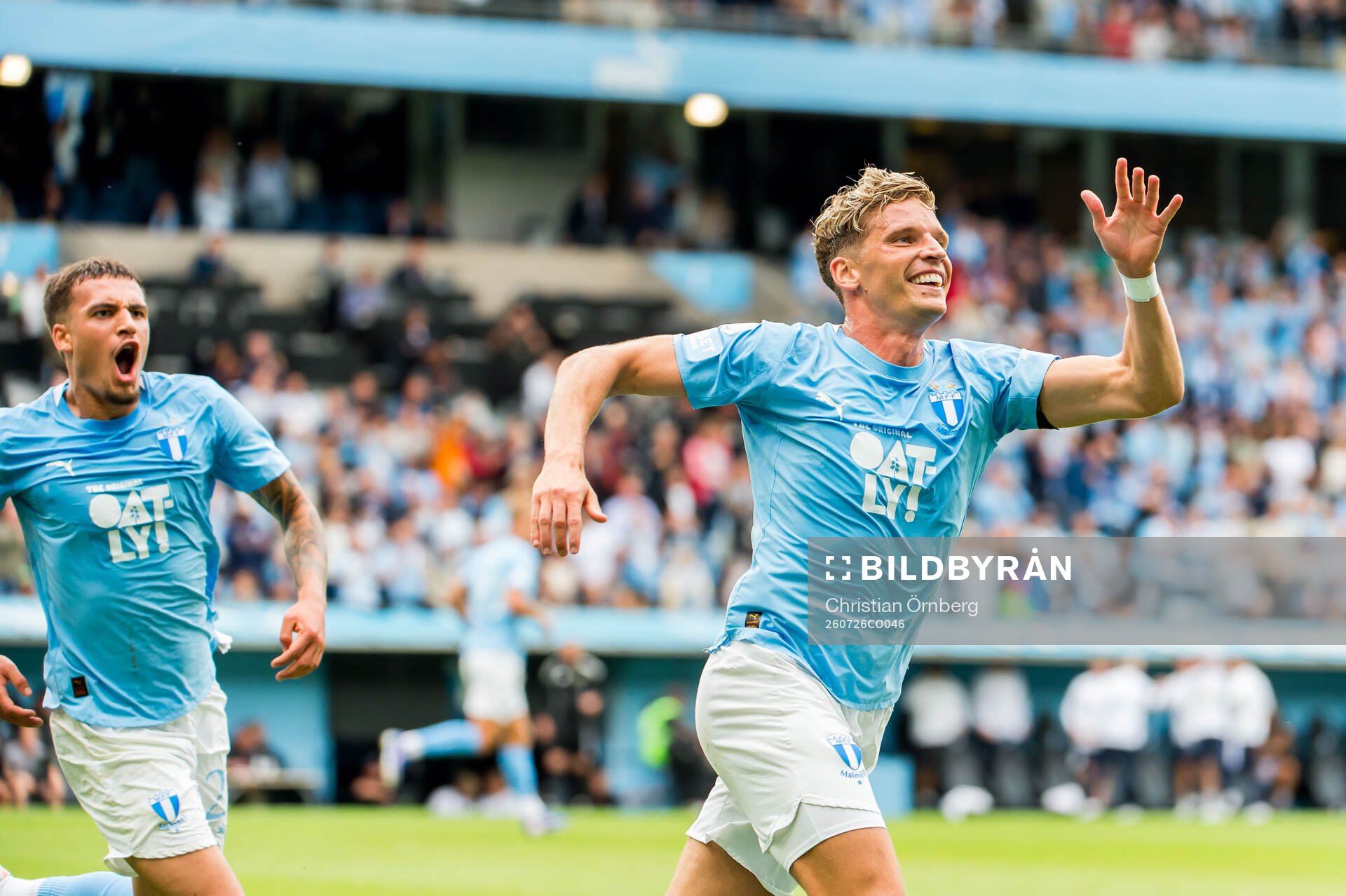 Malmö FFs Jens Stryger Larsen jublar