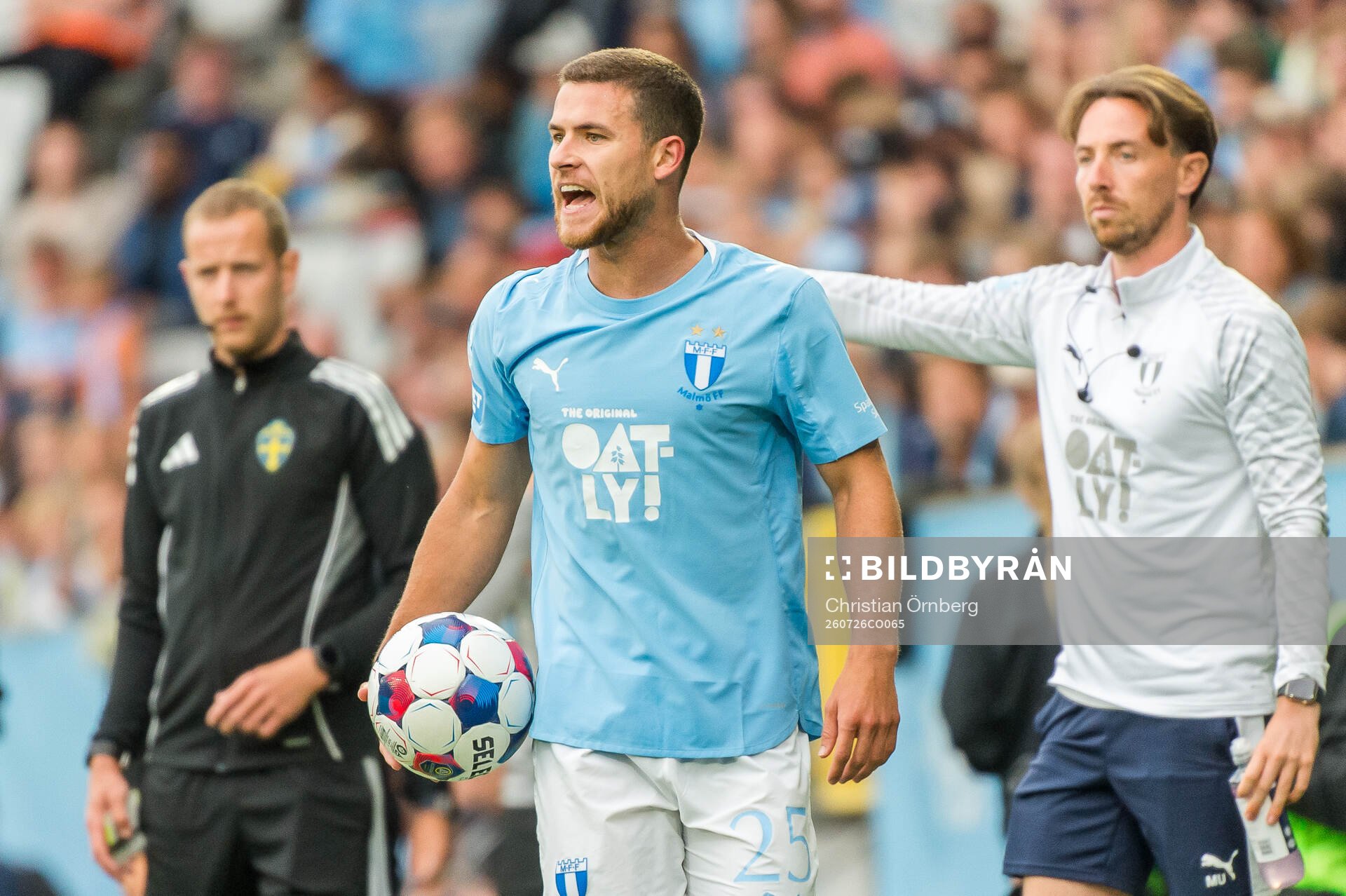Malmö FFs Gabriel Busanello reagerar