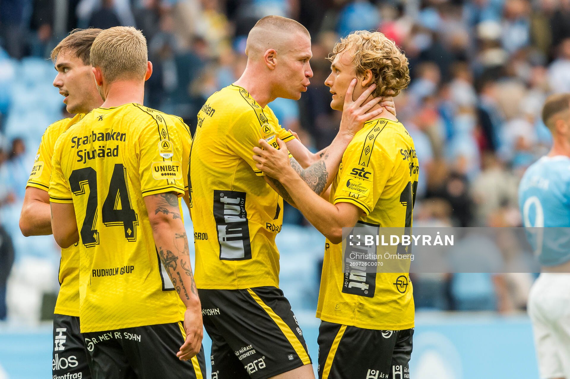 Elfsborgs Thomas Isherwood och Julius Beck jublar
