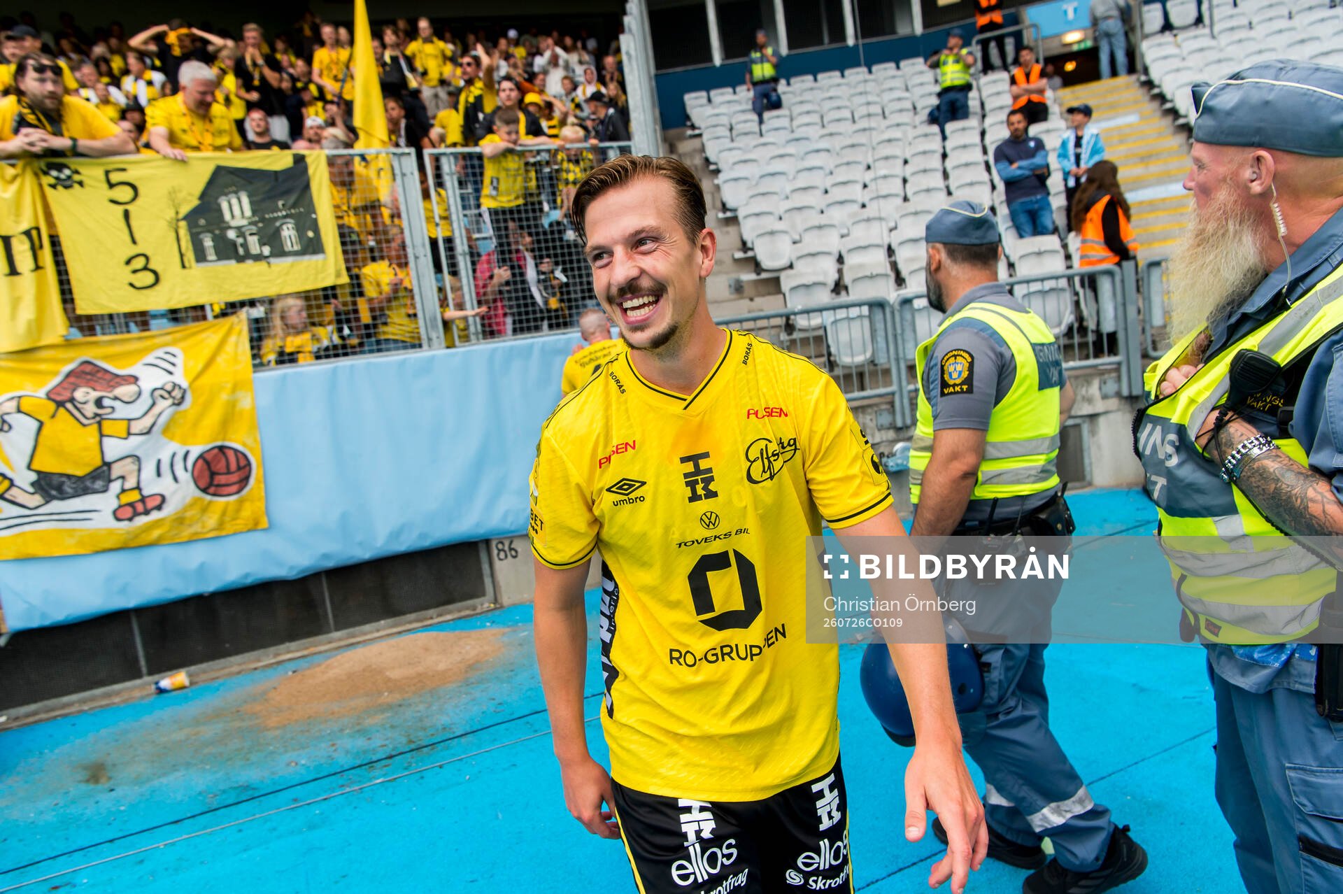 Elfsborgs Simon Olsson jublar