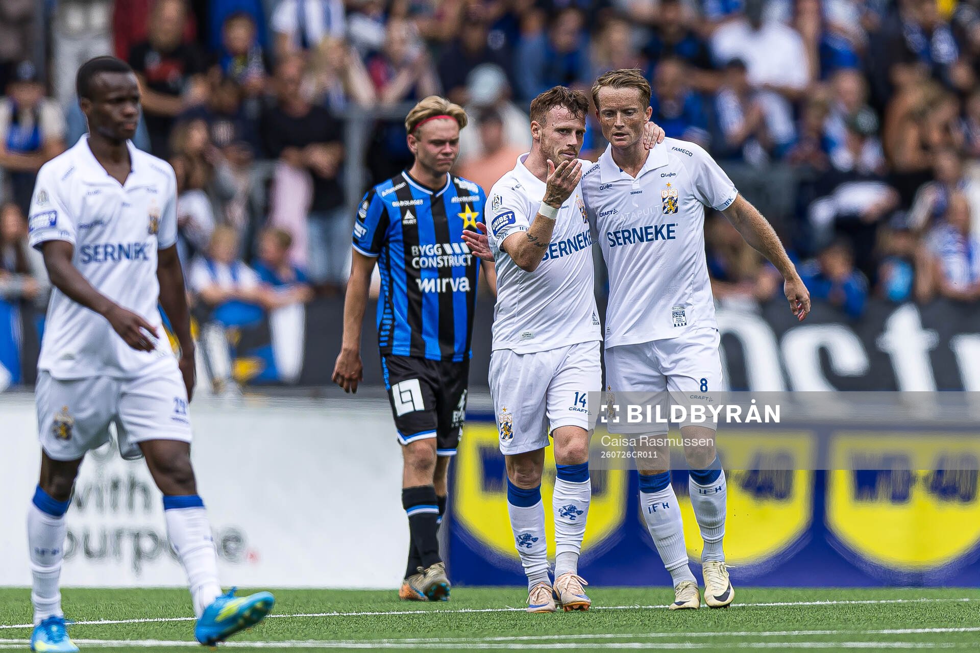IFK Göteborgs Tobias Heintz och Sam Larsson jublar