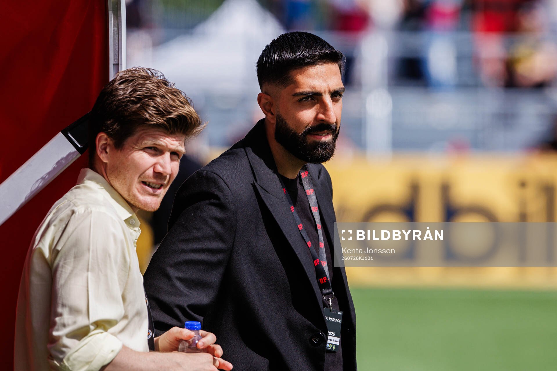 Brommapojkarnas Oliver Berg och sportchef Sean Sabetkar