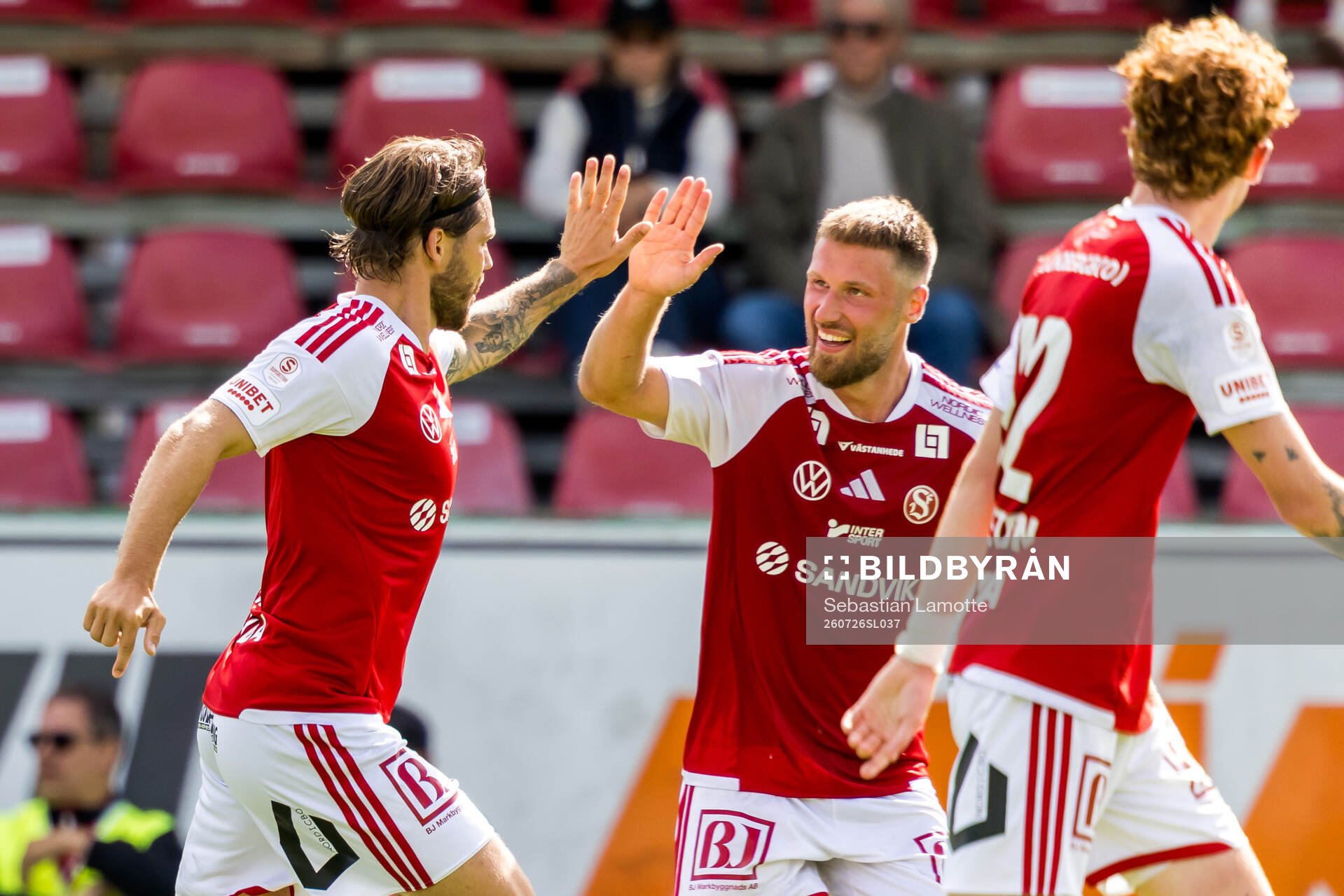 Sandvikens Karl Bohm jublar
